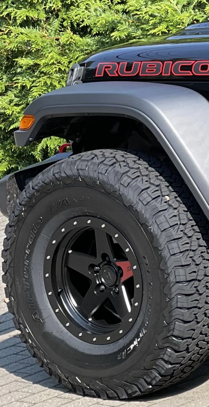 Jeep Gladiator New SCS wheels finally on with 37 BFG KO2s 8D2210B5-FD74-4FD6-9A26-A51C8E7E8584