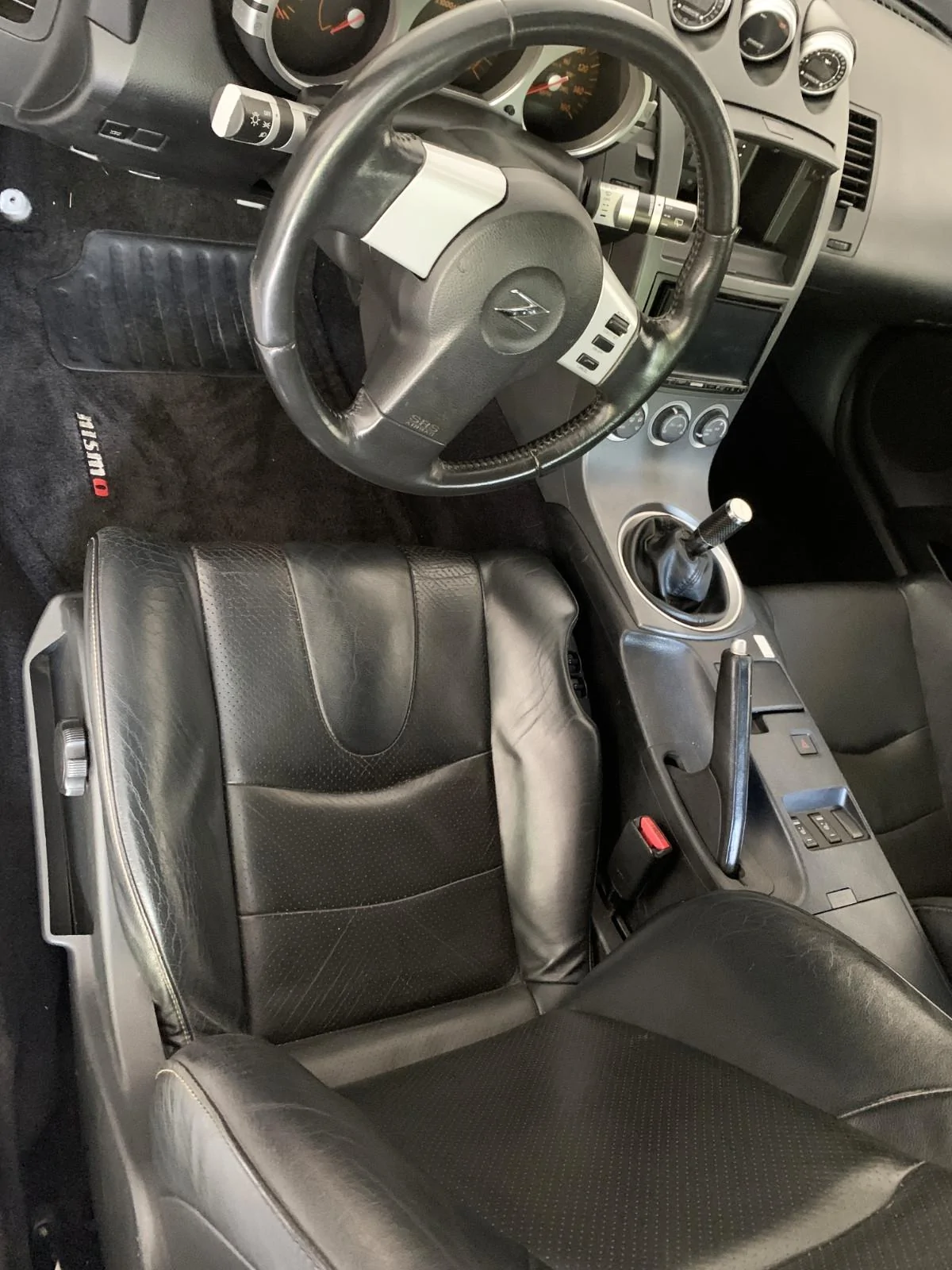 Jeep Gladiator Nissan 350Z - 500 hp/tq blast, sorted w/ over 30k in best of breed parts $17K! drivers-interior