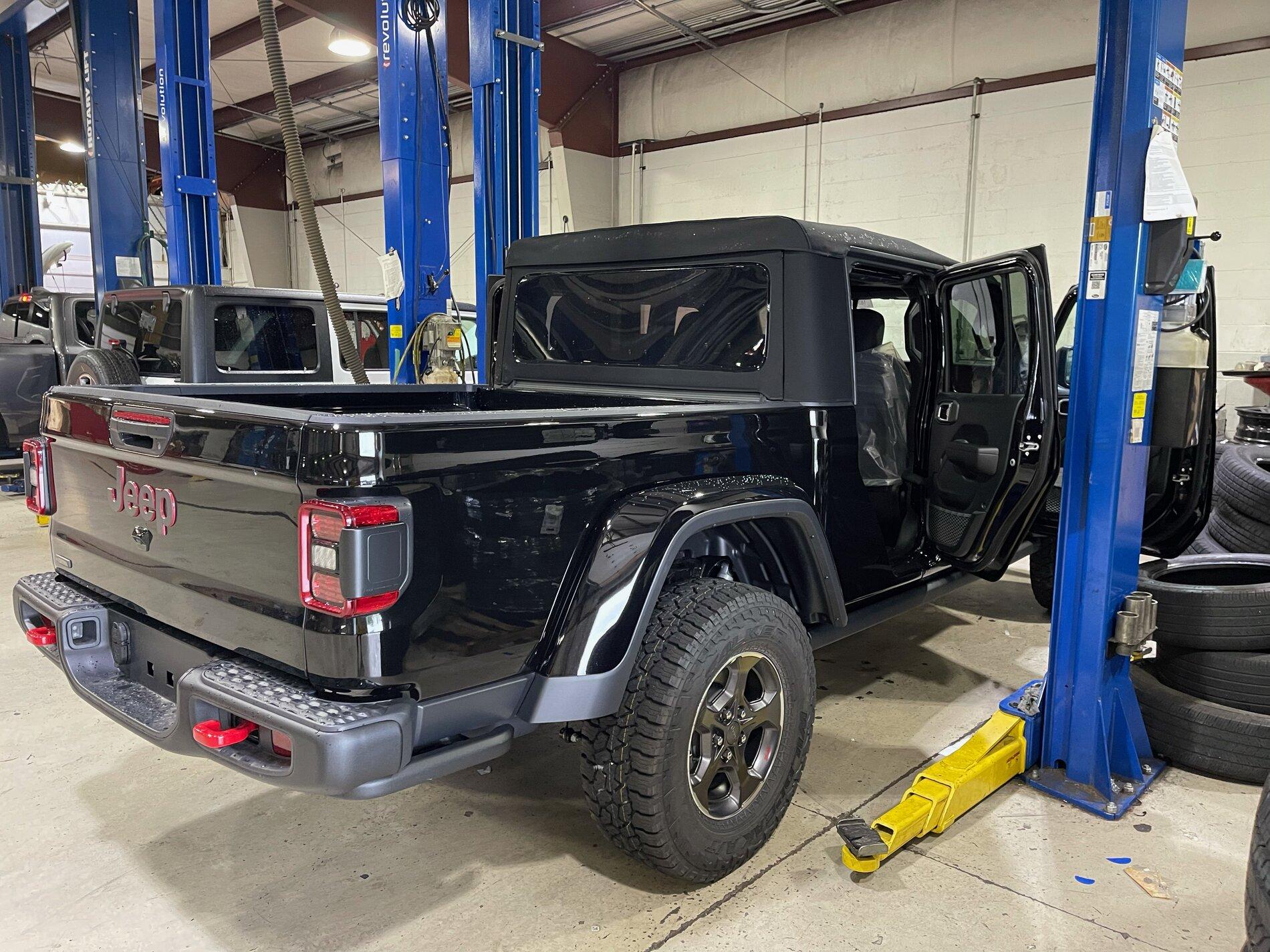 Jeep Gladiator Gladiator Window Sticker and Build Sheet Order Tracking image0