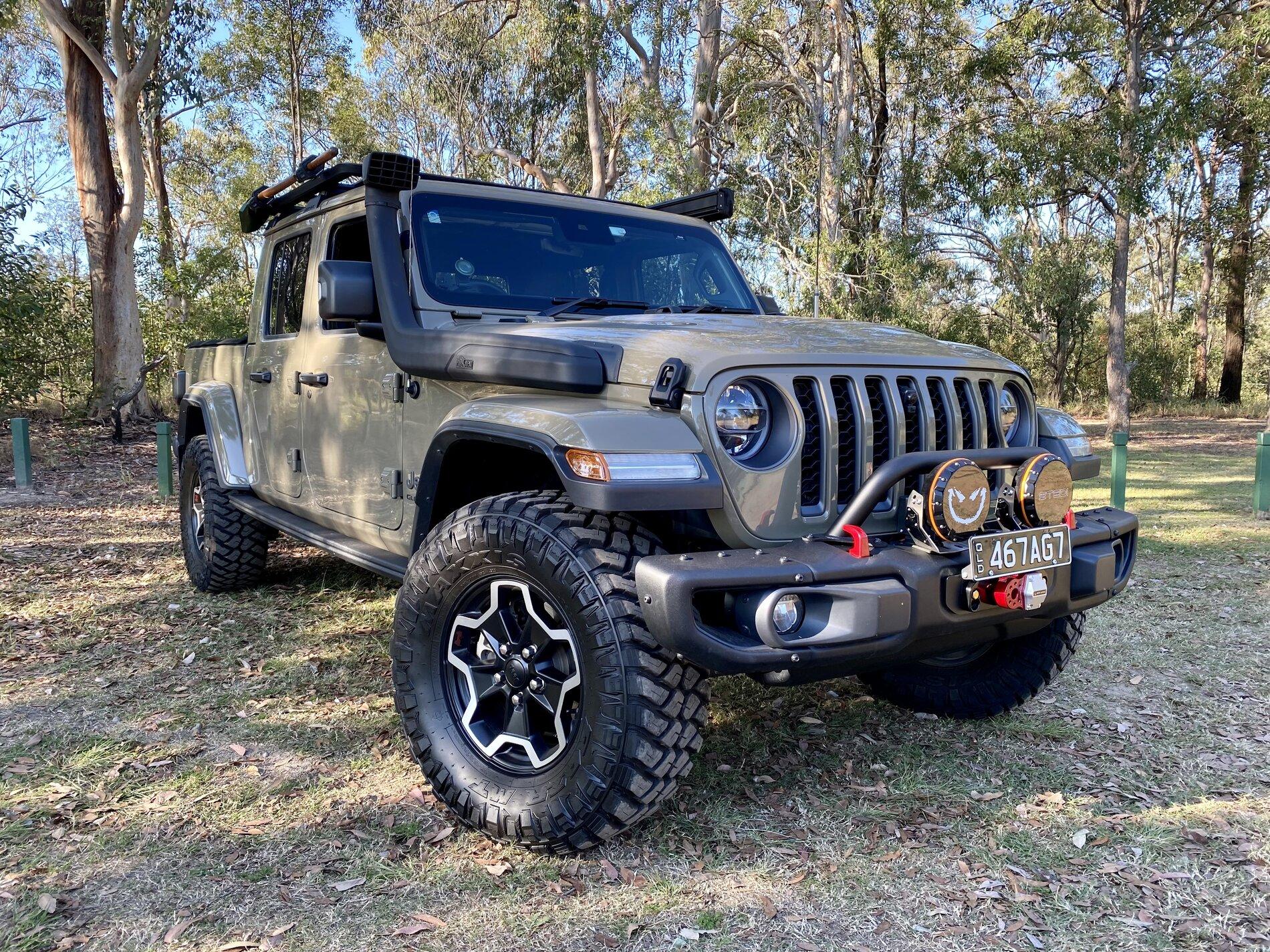 Jeep Gladiator Gladiator Glamour Shots 91F27968-D004-459D-8C90-52FA98F75F0E