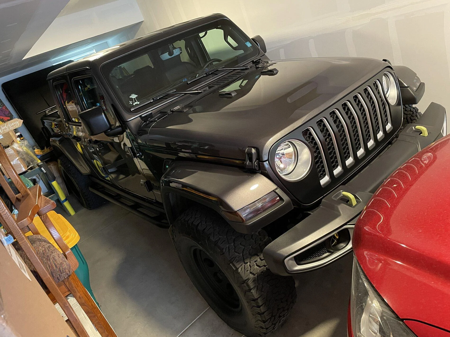 Jeep Gladiator Will it Fit in Garage? 15338173-80BB-46A5-B2CF-178471535B22