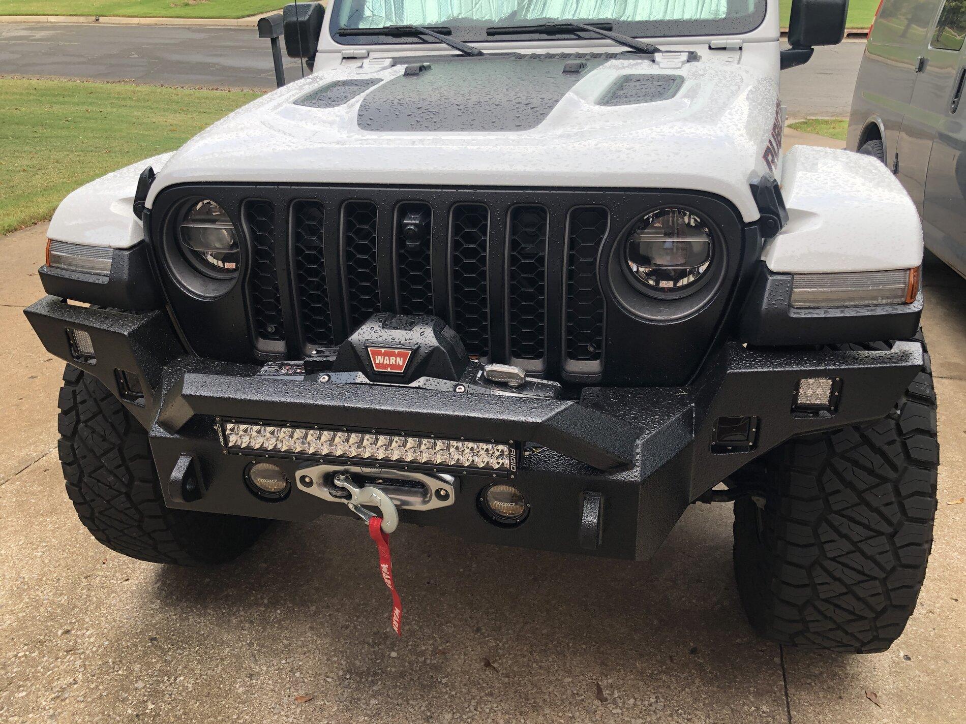 Jeep Gladiator Show me your front bumpers!! 1631996129761