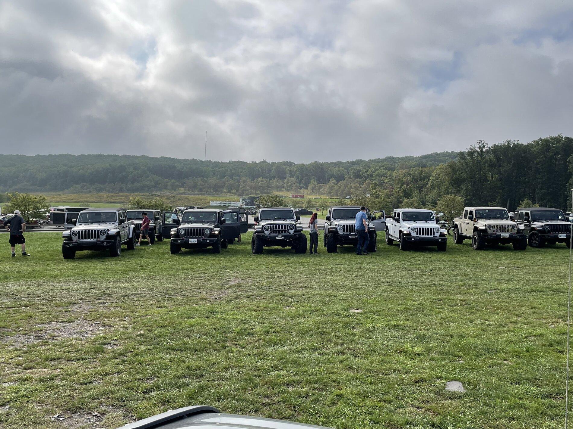 Jeep Gladiator Jeep Adventure Academy - Coal Mts. 311C135F-A39D-4168-AA3D-3D10C4D89C2B