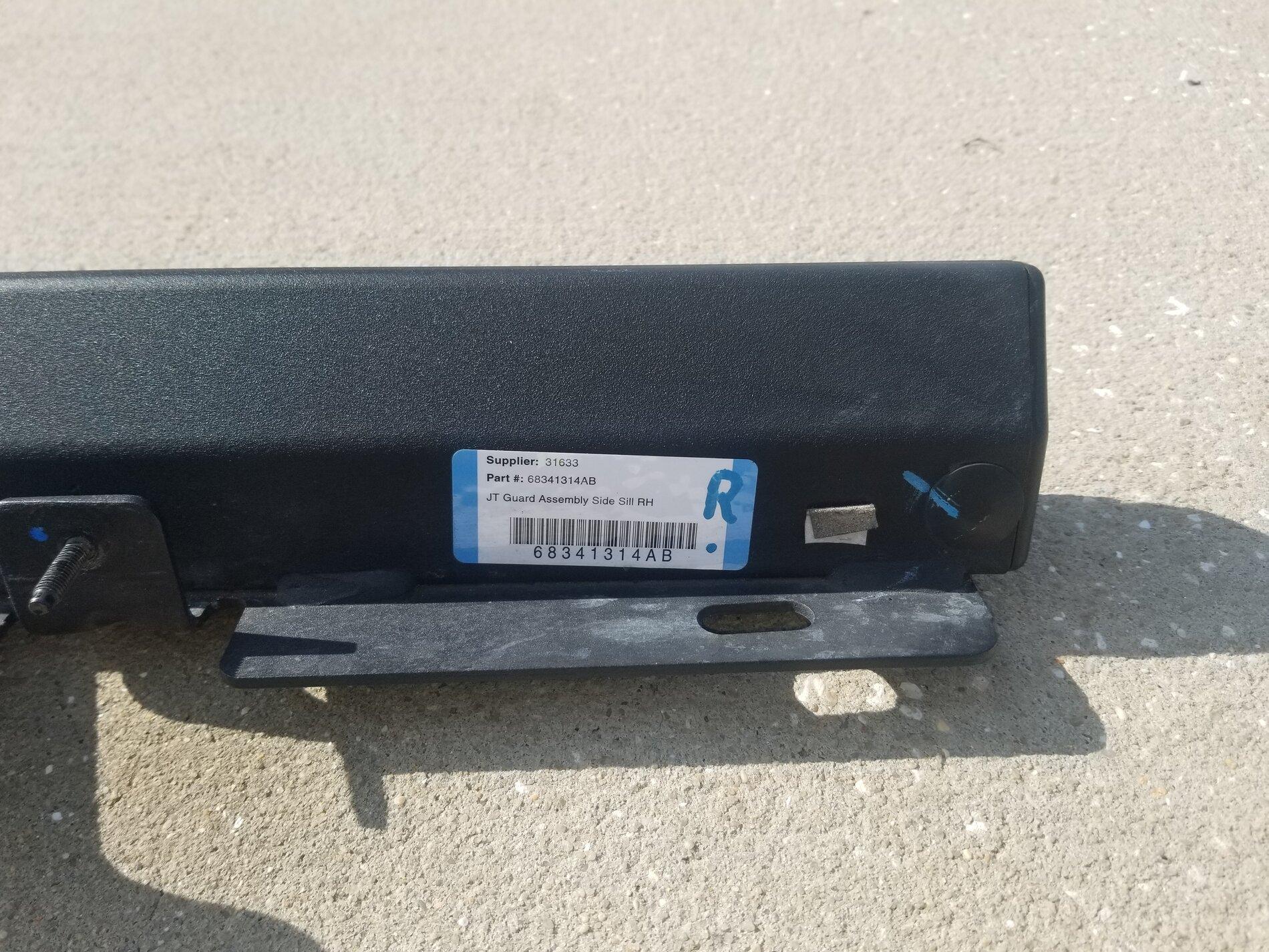 Jeep Gladiator OEM Rock Rails Takeoffs $100 20210919_095802