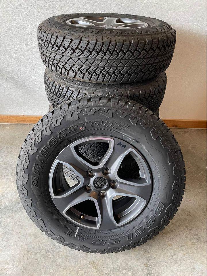 Jeep Gladiator Several stupid questions re: tires/lift 187371258_10219113562646132_285719451982303778_n