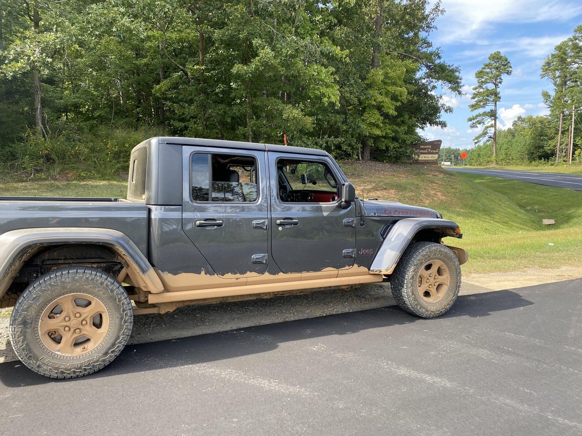 Jeep Gladiator North Carolina 77509EC3-E81B-4BF9-A41D-40C94C0D9C6C