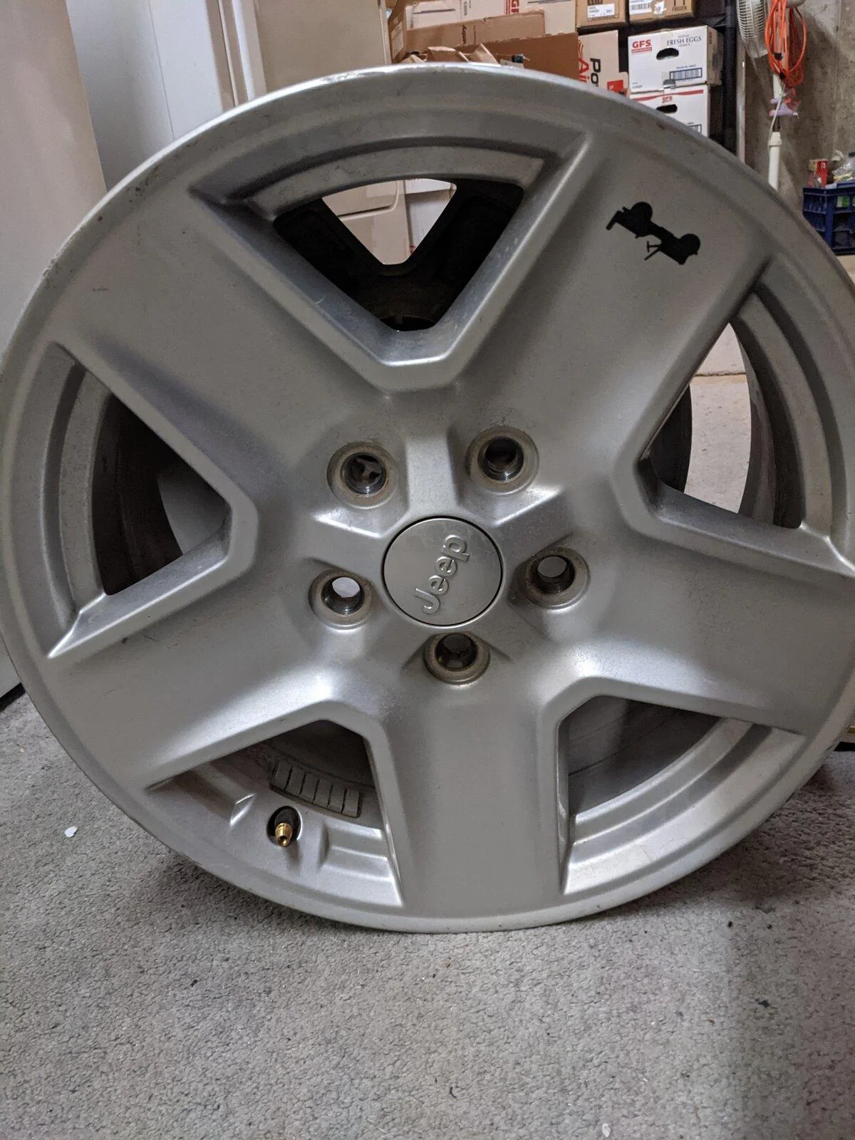 Jeep Gladiator 4 Sport S wheels - $150 PXL_20210917_134357000