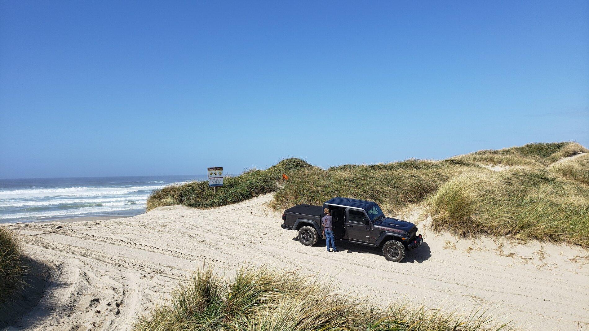 Jeep Gladiator Oregon Coast 20210919_134512