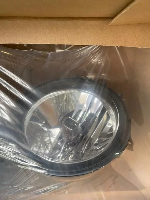 Jeep Gladiator Rubicon Take Off Headlights Head Lights 1