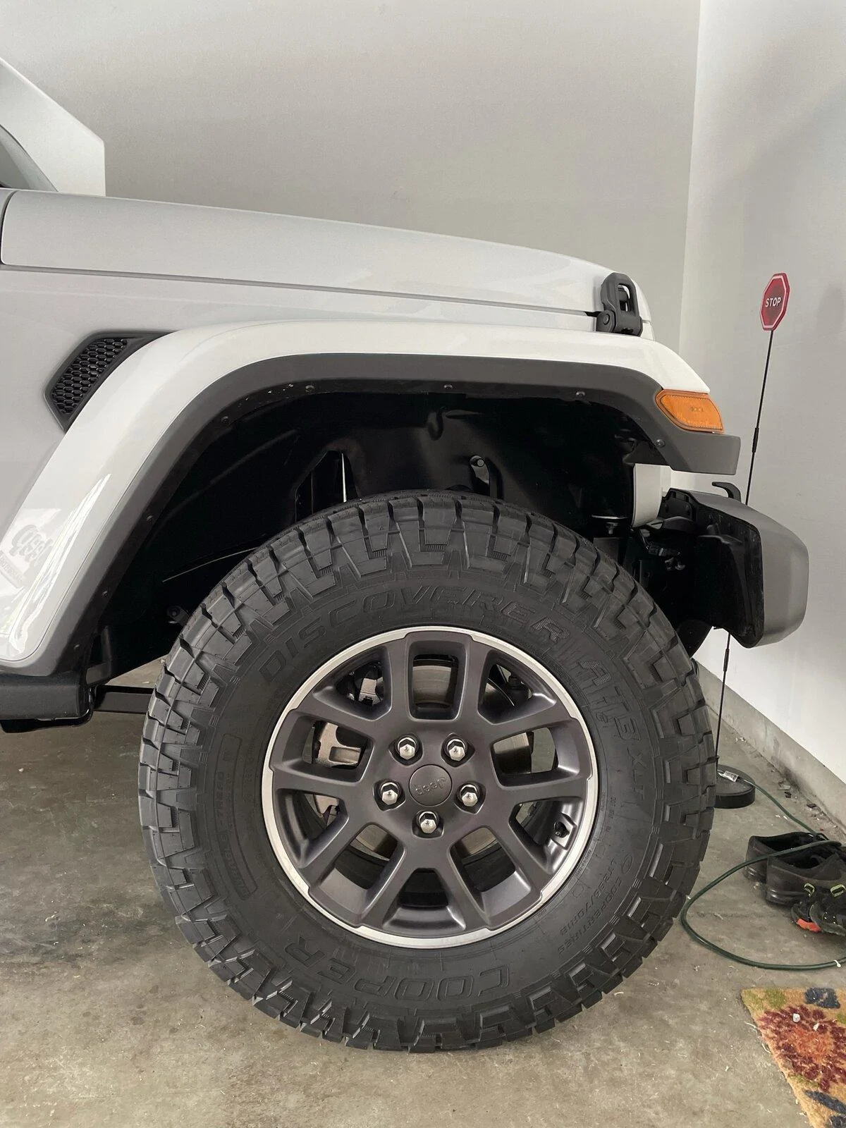 Jeep Gladiator Pics of 34s without Rubi or Max Tow FC6EAABB-243B-49B2-A292-873231FF2C02