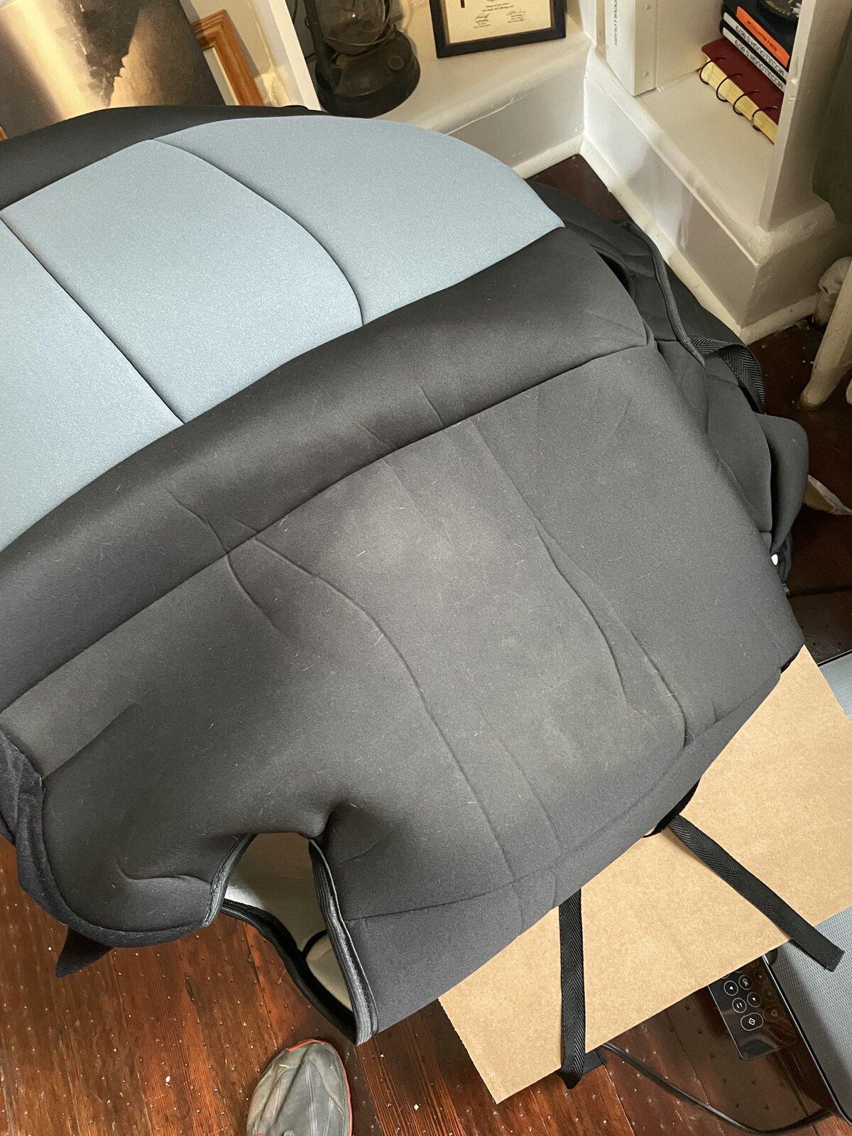 Jeep Gladiator Diver Down seat covers (charcoal) A3CDBB28-8F31-4653-9955-EFD3731098AF