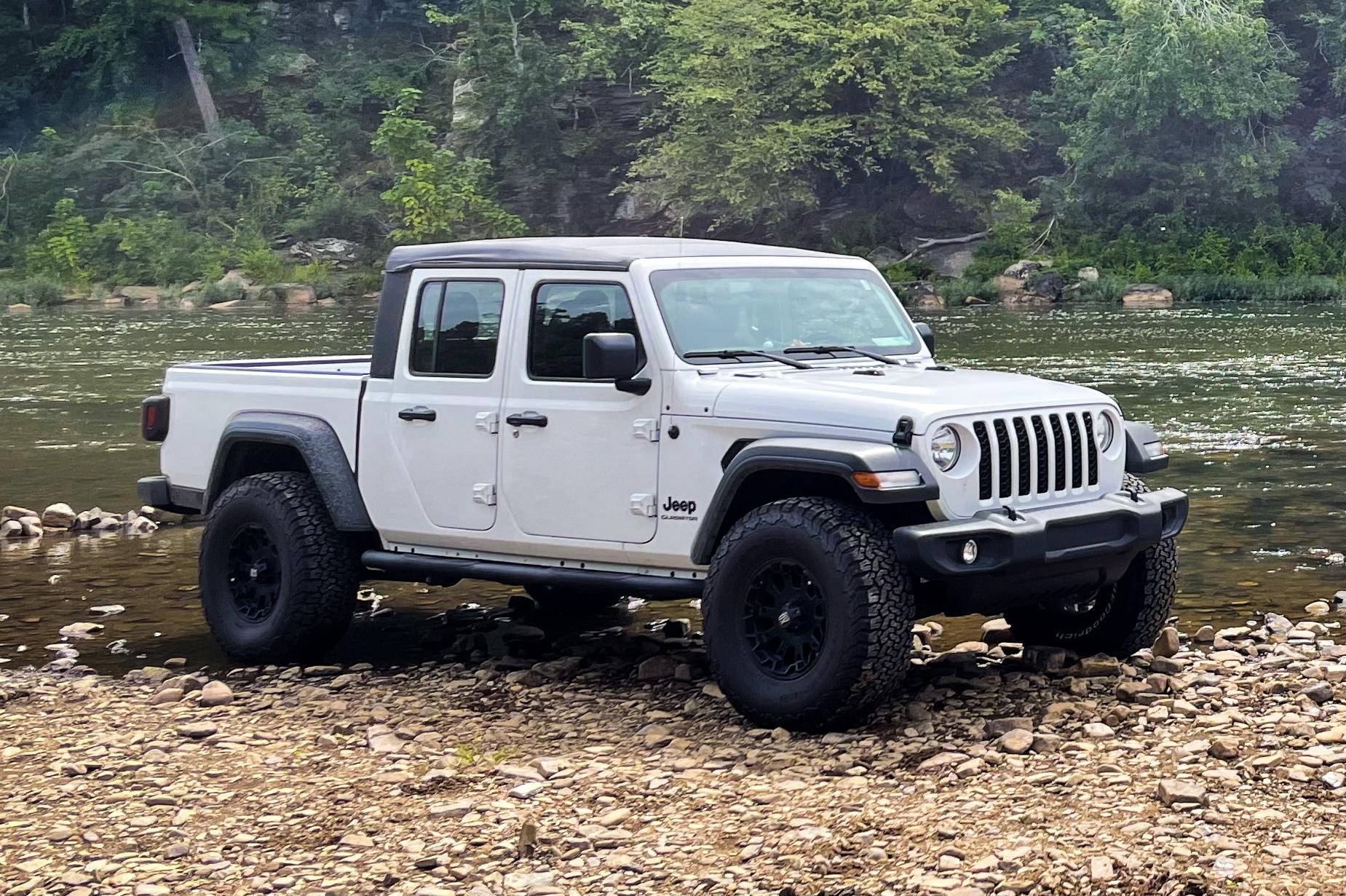 Jeep Gladiator Major stability issue at highway speeds 9988D637-CA8D-4EBB-80A9-126C7FFBD123
