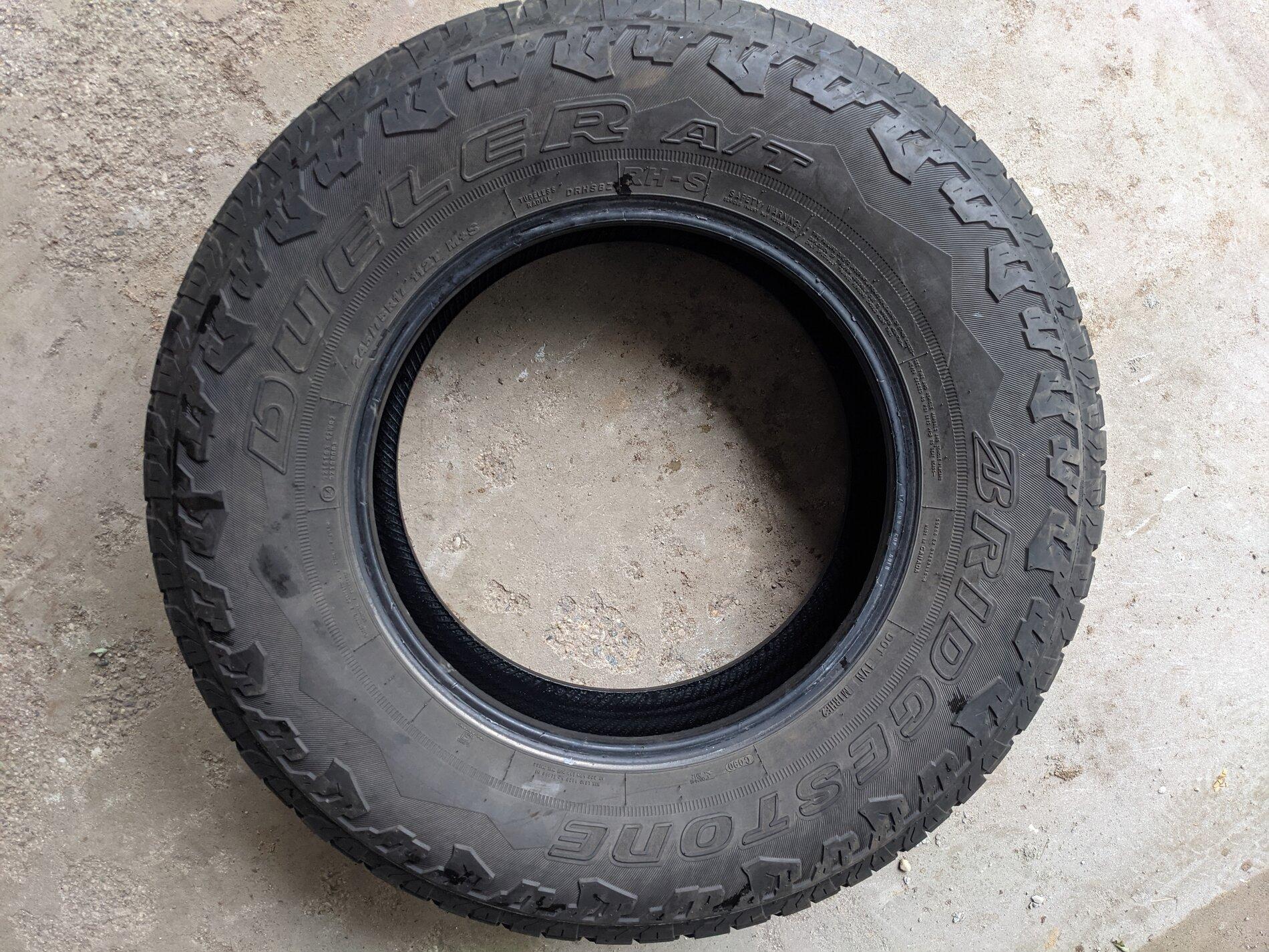 Jeep Gladiator Dueller a/t $150 PXL_20210921_204529472