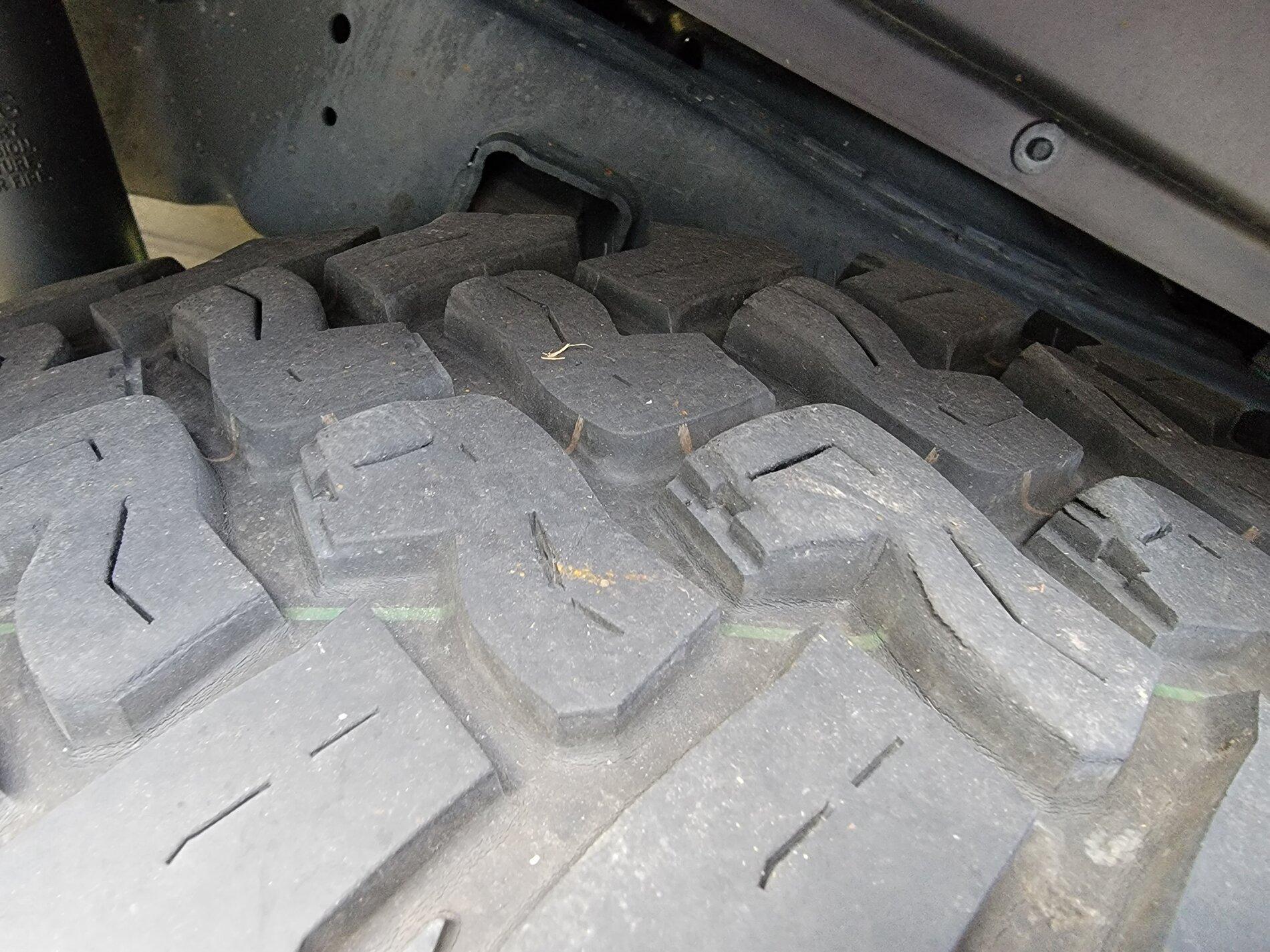 Jeep Gladiator Chopped Tires 20210921_155901