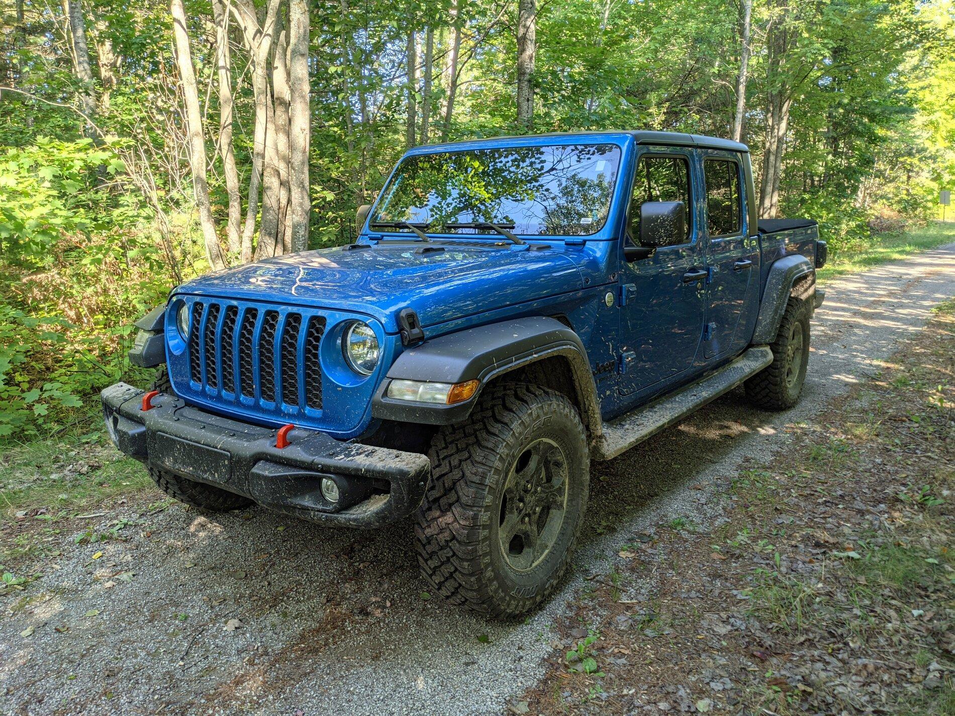 Jeep Gladiator One Year Later...... PXL_20210919_144750770.NIGHT