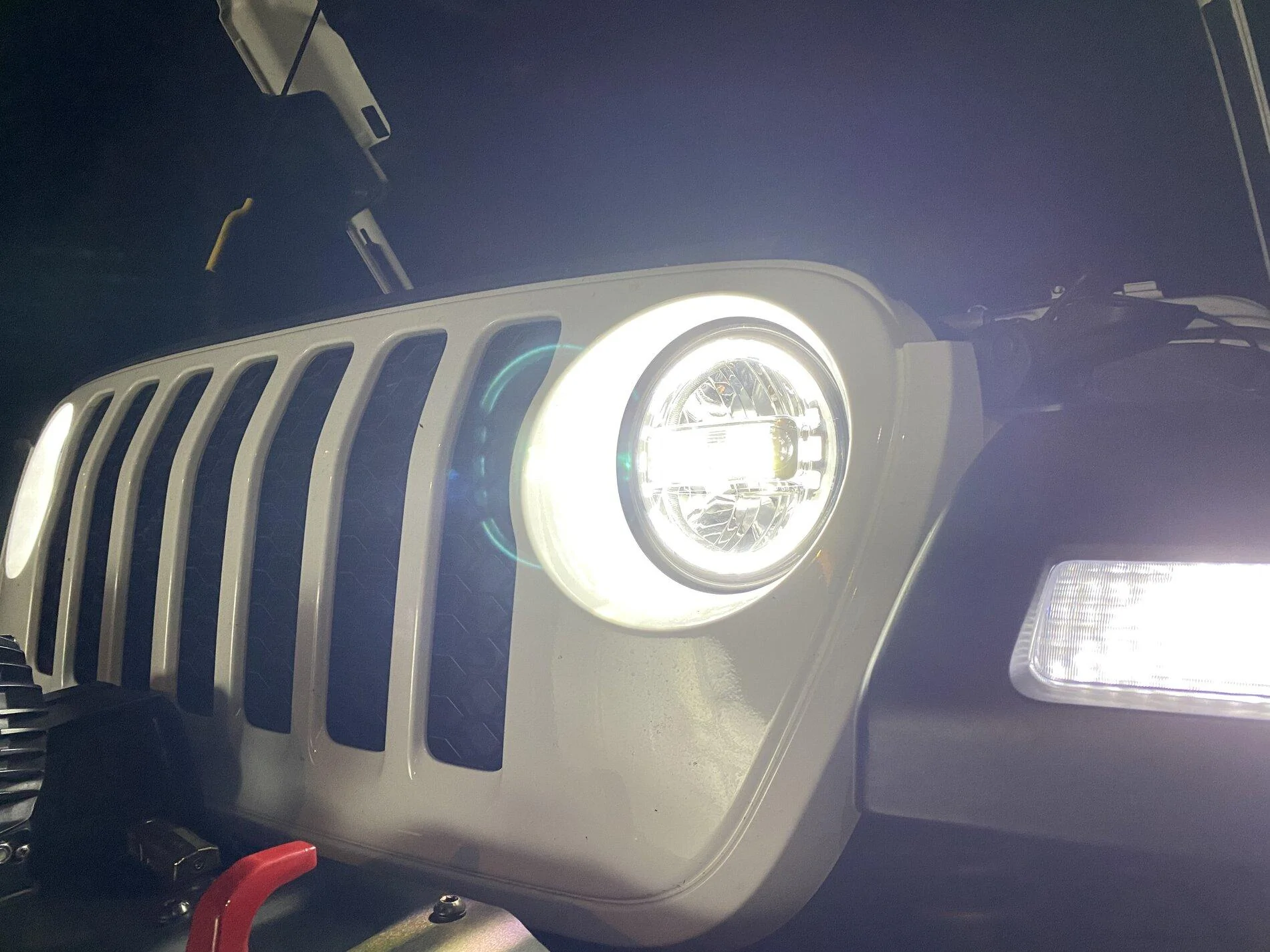 Jeep Gladiator Auxeden 7” LED 4D902783-69B8-47F7-9AC0-F621741CBDF7