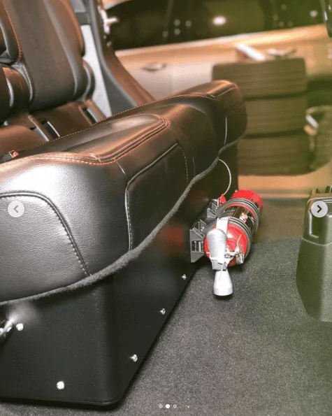 Jeep Gladiator Do all rubicons have the locking bin under rear seat? Screen Shot 2021-06-02 at 9.47.07 AM