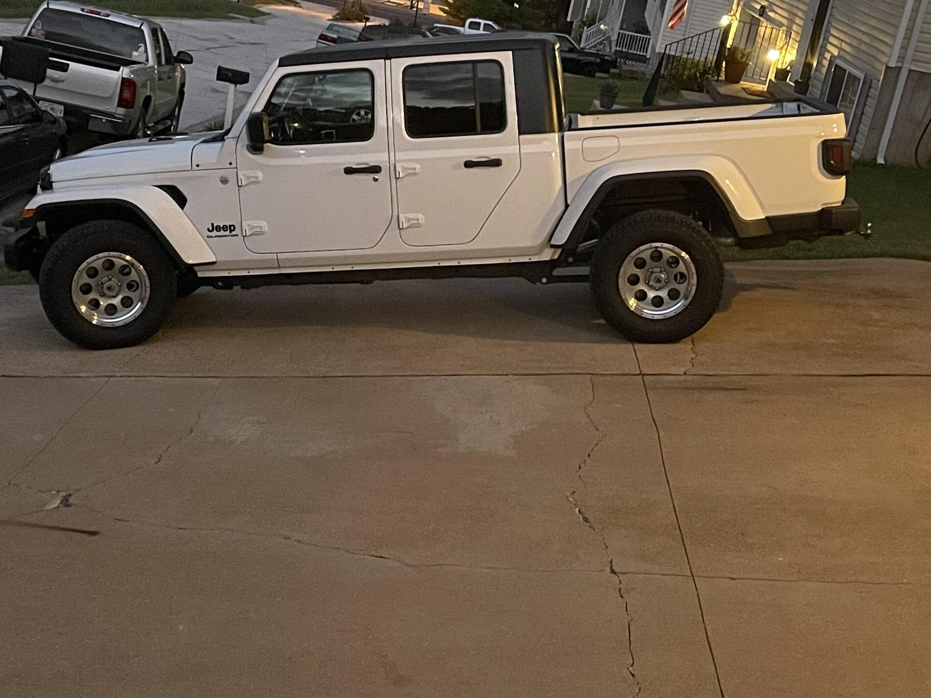 Jeep Gladiator What did you pay for your GLADIATOR? 1D3004C5-F015-45D4-86E1-F0F40B19F7C7