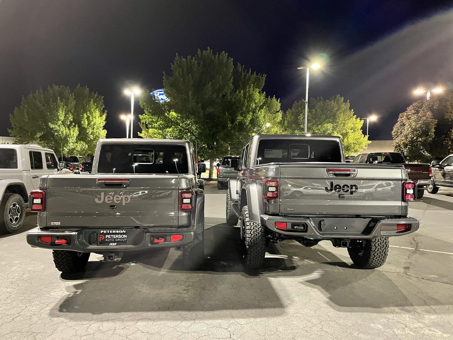 Jeep Gladiator High Altitude's with bigger rubber on stock wheels 8E548C35-DFBB-43FD-967D-560AED4A8459