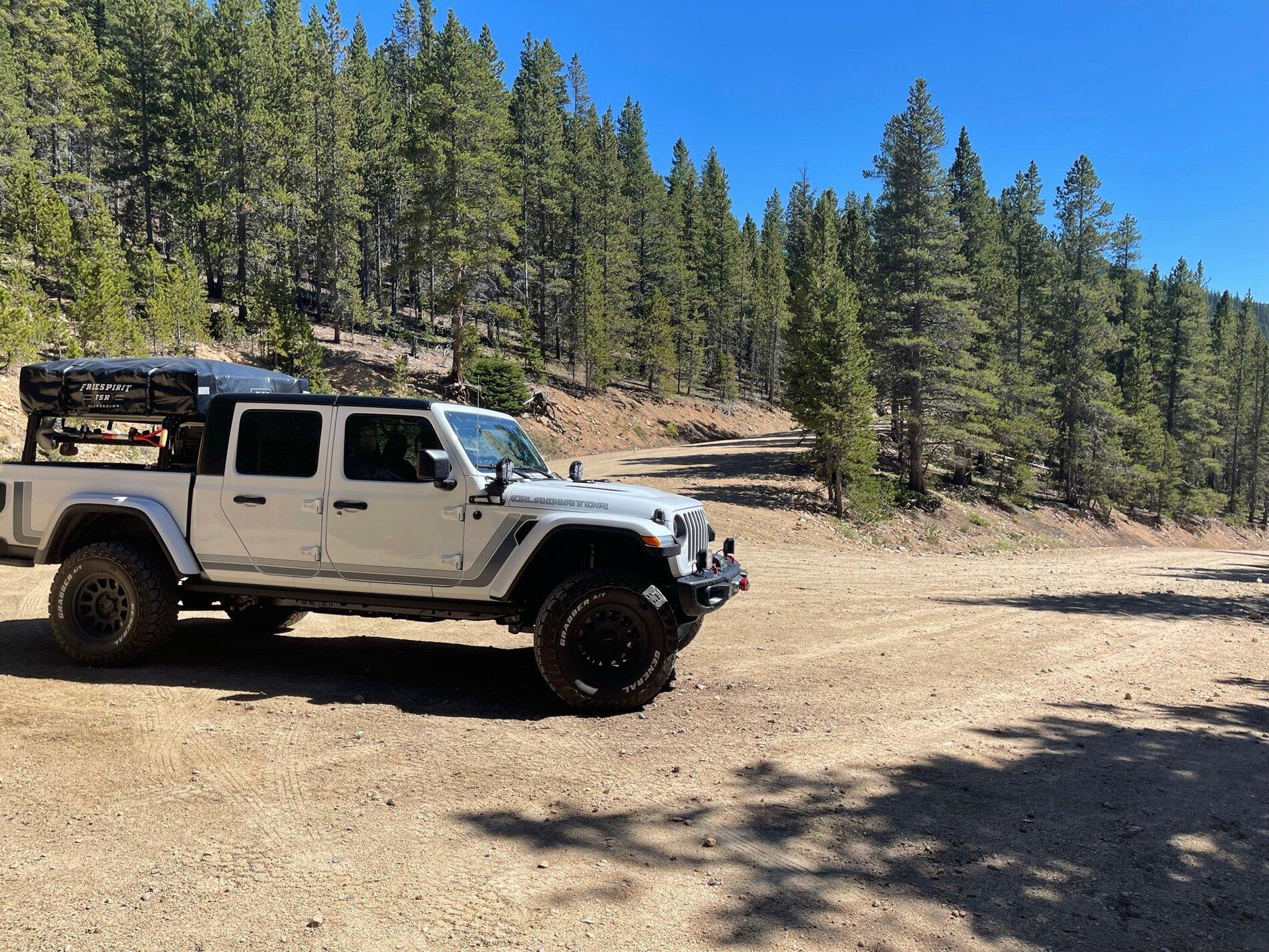 Jeep Gladiator AEV JT 2.5″ DUALSPORT RT SUSPENSION - Installation, tips and MOAB results! 83F30B13-CA9D-42D6-B291-34C02707965C
