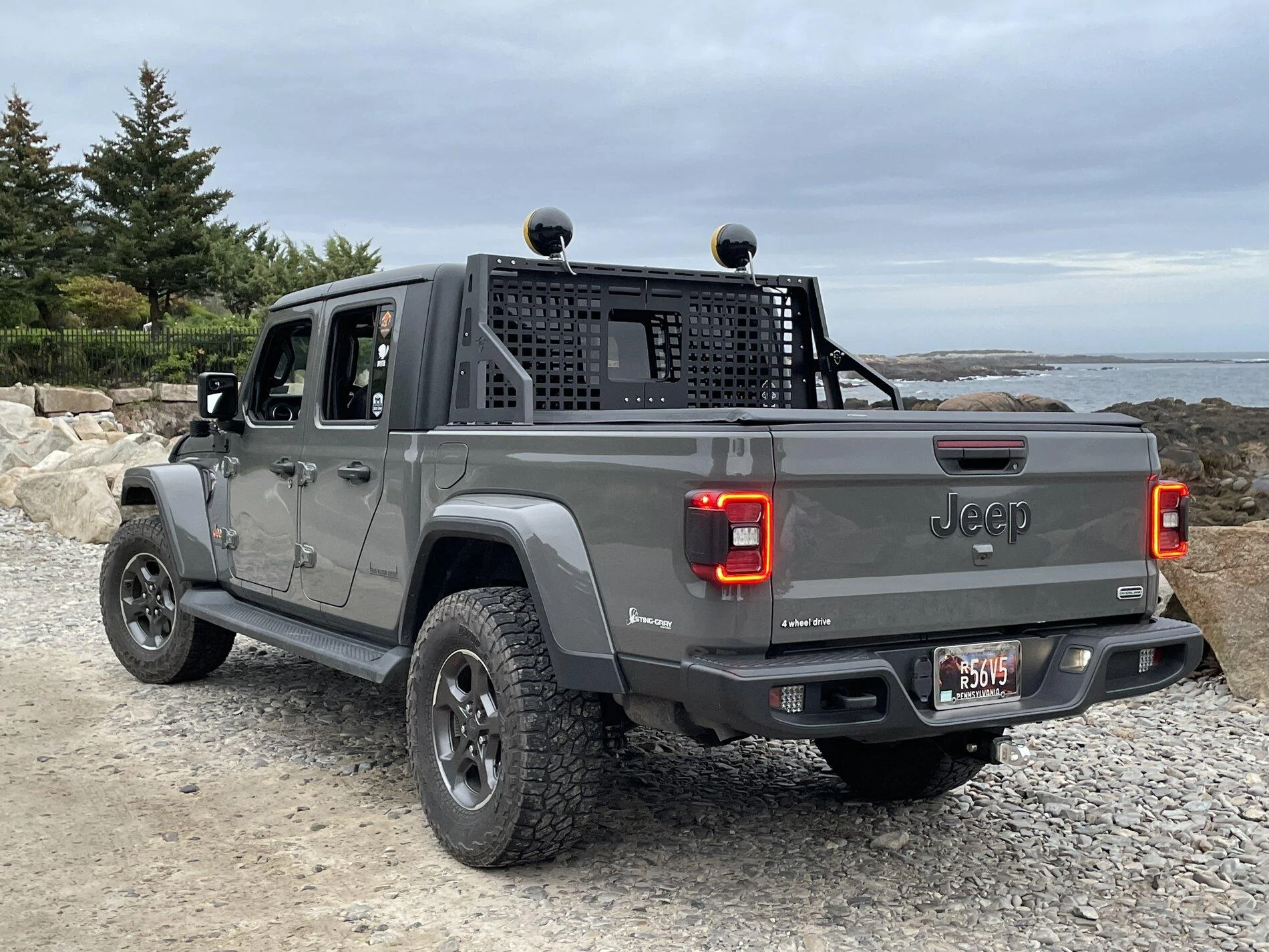 Jeep Gladiator Gladiator Glamour Shots 1100B6ED-9E1C-4D34-B7D8-440E436BC72C