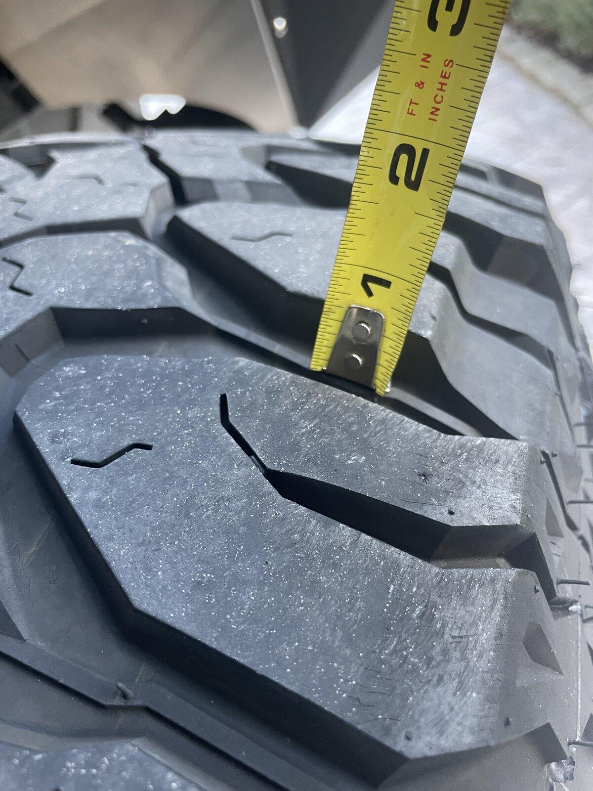 Jeep Gladiator 38 inch tires 36CBE406-973E-4C5A-A6AB-8C5BC910195A