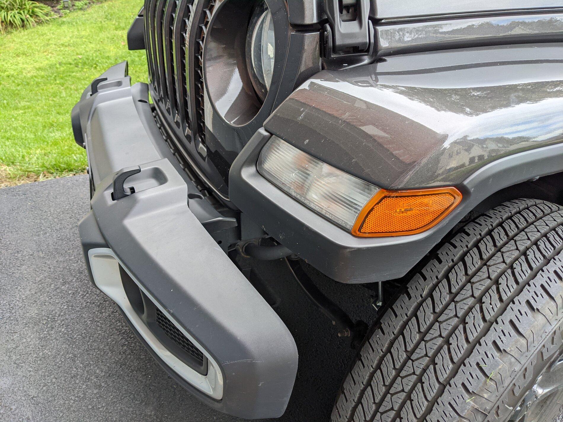 Jeep Gladiator Rubicon Fender Led in a Sport S PXL_20210925_210801957.MP