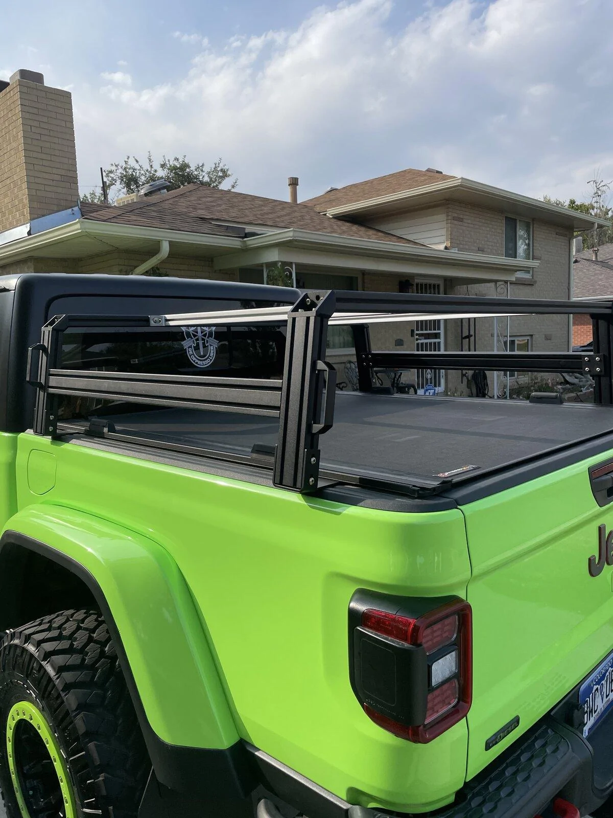 Jeep Gladiator Tonneau cover, rail and rack combo E9F61B78-F0B1-4805-8480-F467108B3E95