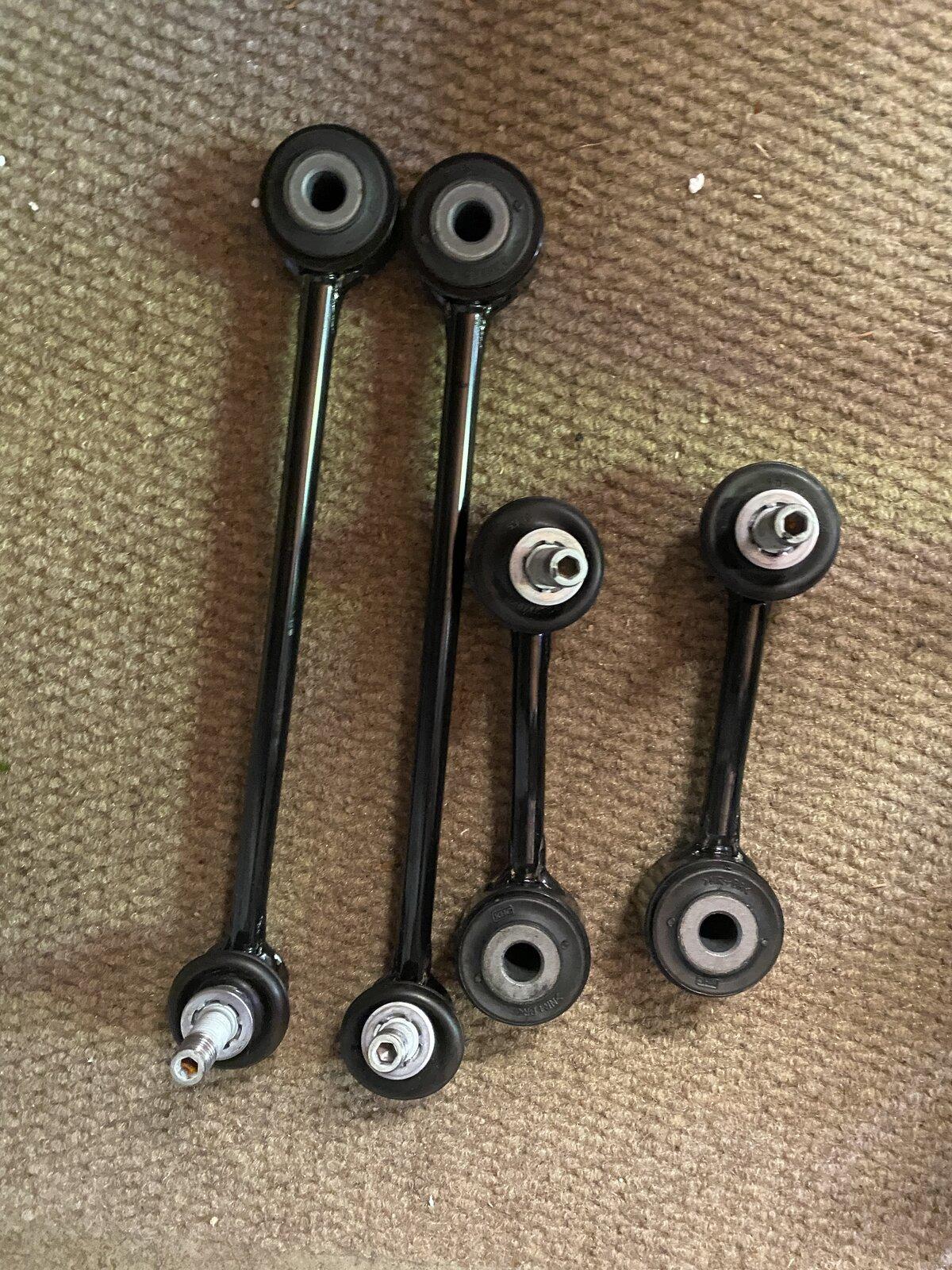 Jeep Gladiator 2021 Rubicon shocks and springs 2C2C7CEC-8C12-436A-866B-B248DC779809