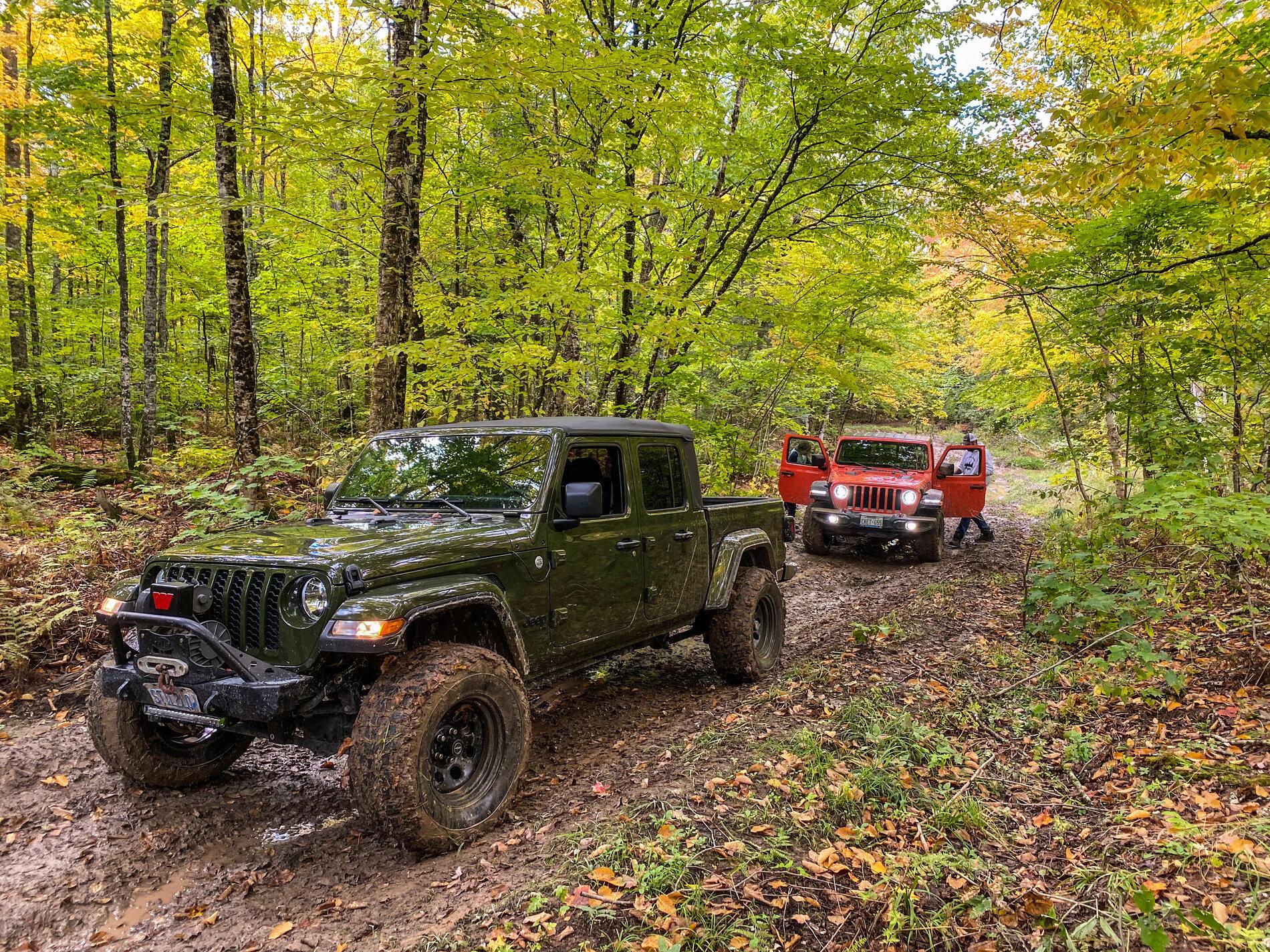 Jeep Gladiator SARGE GREEN Gladiator club 5C01A007-3832-4145-80DD-C7F59922FB78
