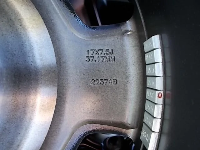 Jeep Gladiator 2021 Mojave OEM Wheels & Tires w/TPMS, Includes Dismounted Spare Tire ($1,100) DSCN3003