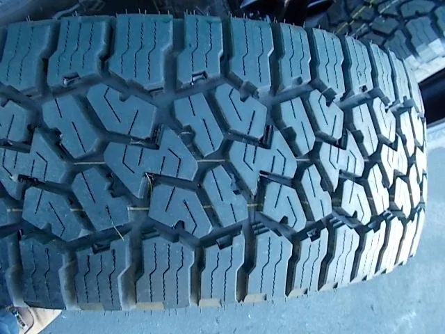 Jeep Gladiator 2021 Mojave OEM Wheels & Tires w/TPMS, Includes Dismounted Spare Tire ($1,100) DSCN3005