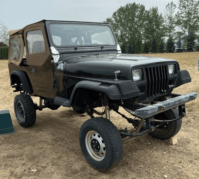 Jeep Gladiator A bit much... 242818505_1020809992028946_6540533188321456906_n