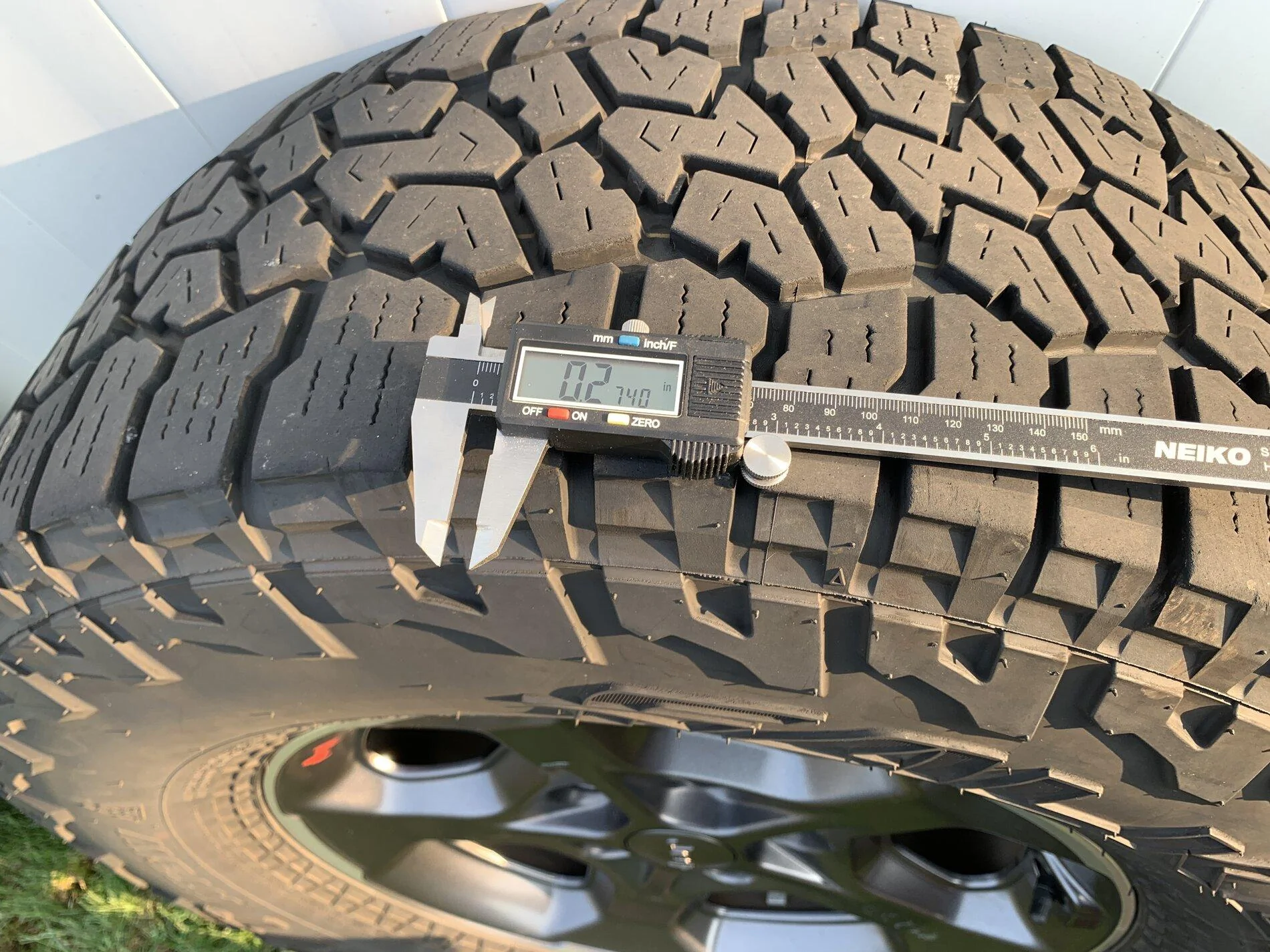 Jeep Gladiator 2020 Rubicon Wheels/Falken AT3W tires 20210912_210818280_iOS