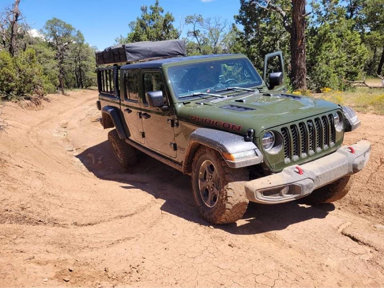 Jeep Gladiator First road-trip JeepTrail