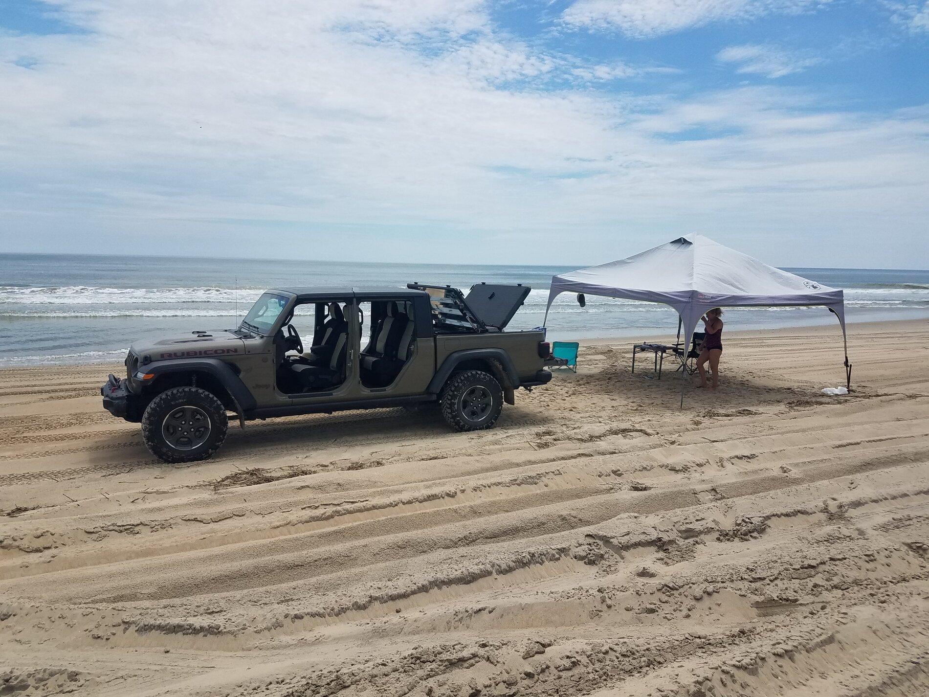 Jeep Gladiator Lets see those Gladiator Beach pics 20210610_114150