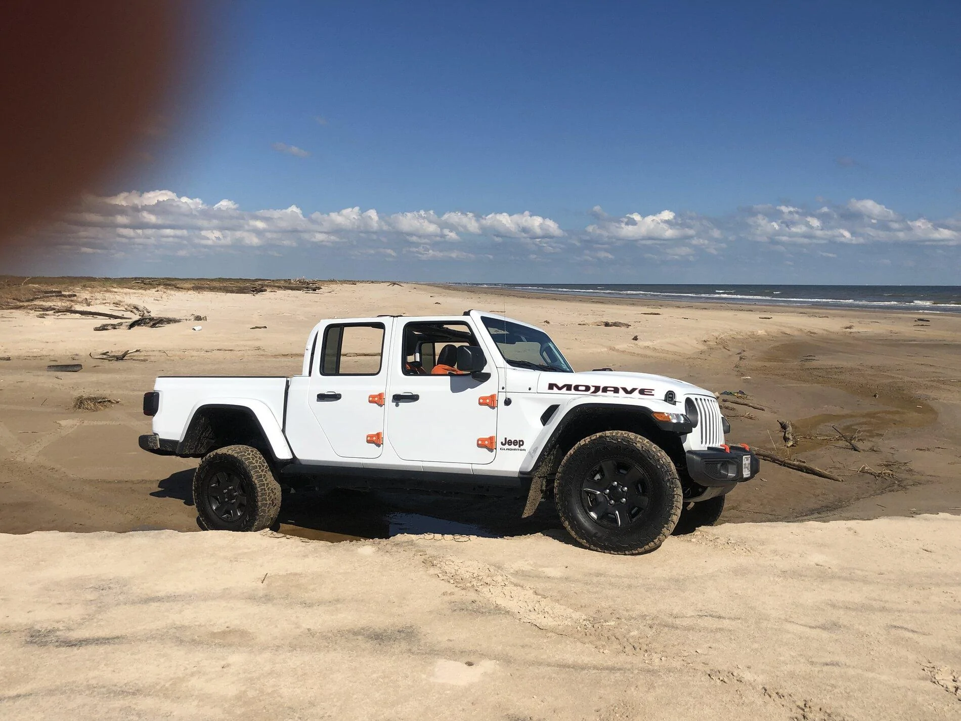 Jeep Gladiator Lets see those Gladiator Beach pics 6B4A3396-0402-4520-8BDC-98D890E03902