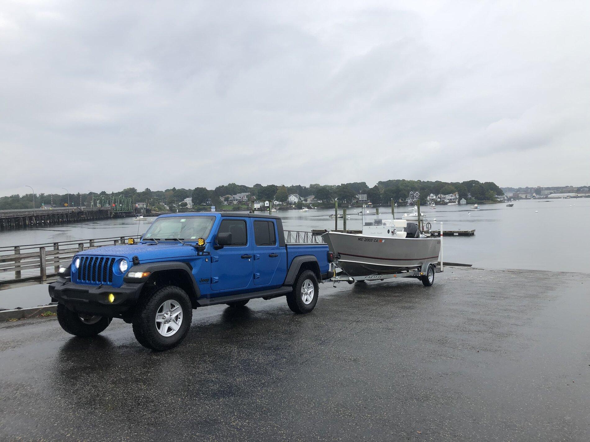Jeep Gladiator So, what is everybody towing? 7AF3DF2B-72DB-479F-8E43-1360BF6A741D