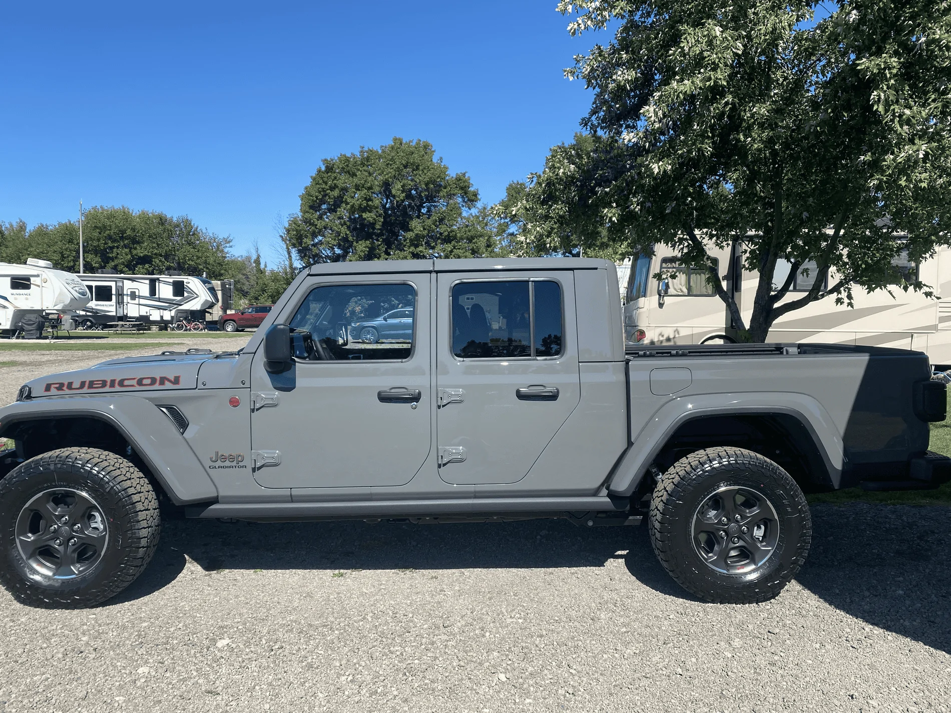 Jeep Gladiator STING GRAY Gladiator JT Club tempImageiemdk1