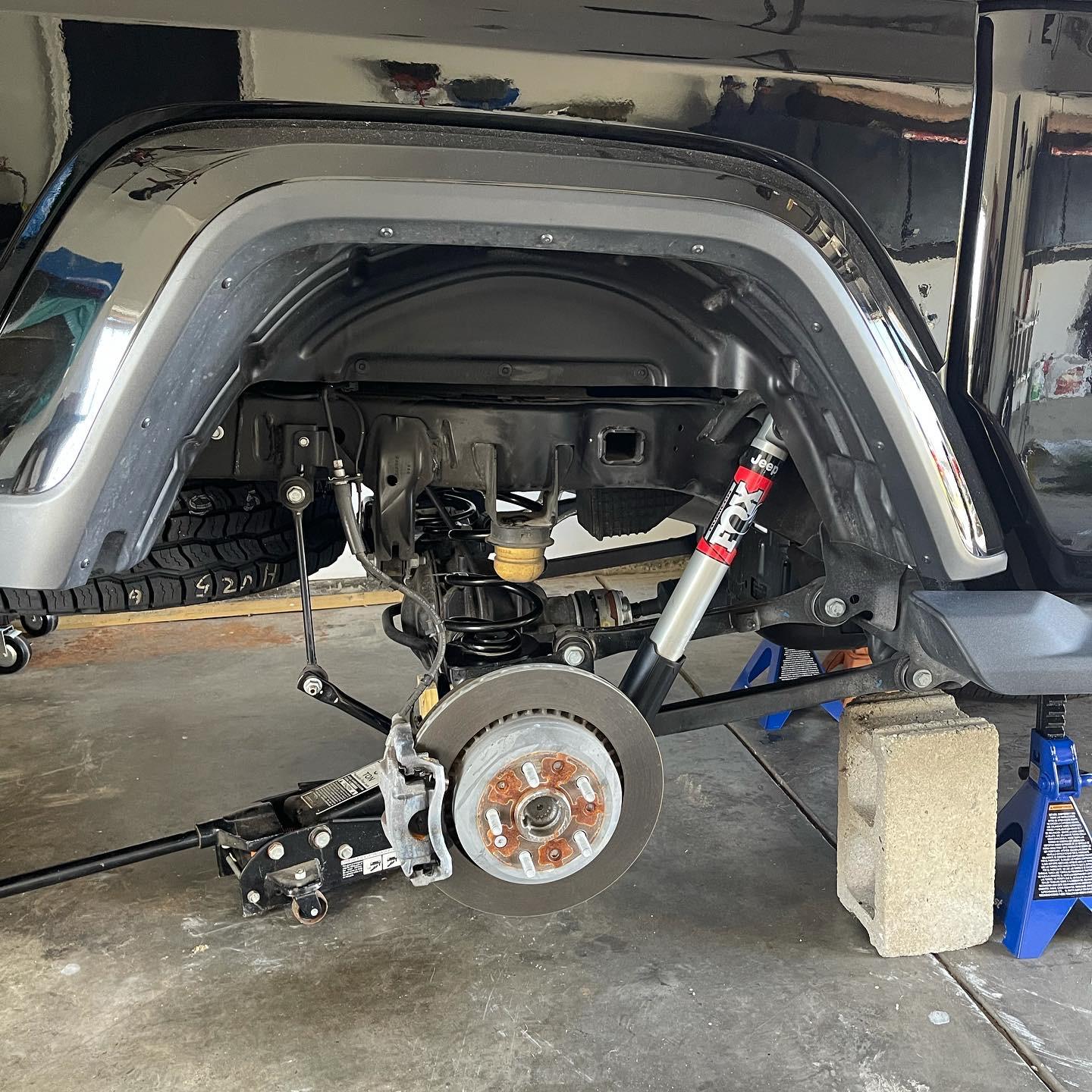 Jeep Gladiator Show us your pics! 35s with spacers (non-rubi and non-mojave) 6F2A03A7-12C7-4040-8E34-DF9D000CA2A1