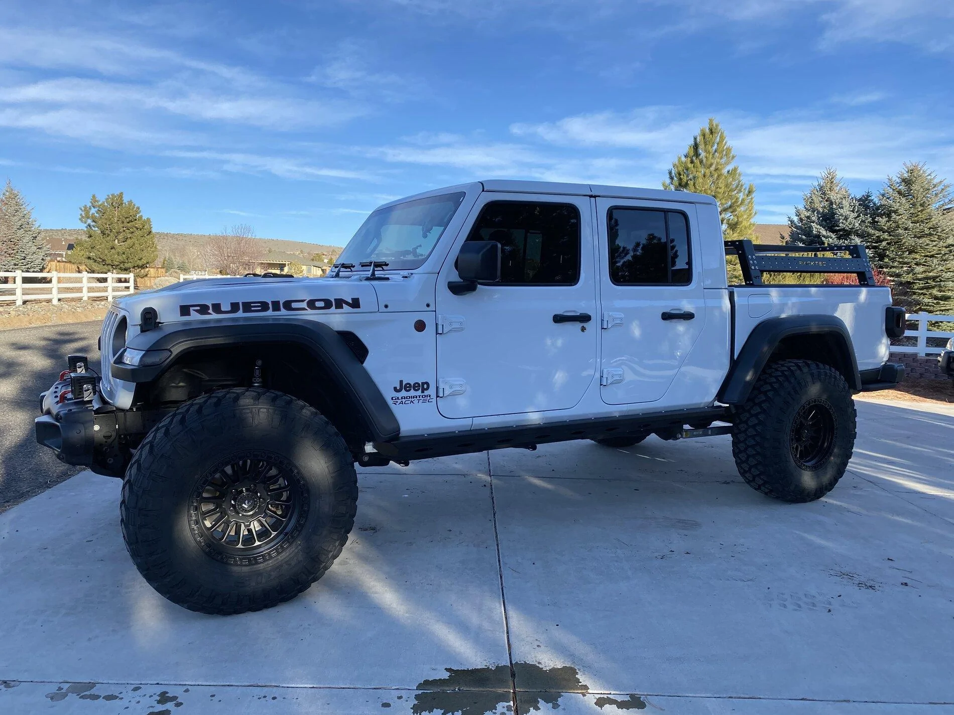 Jeep Gladiator Icon Stage 5 2.5” w/ Billet Rear Ams 61027E19-0806-41B2-A867-C65B5C4C3DCD