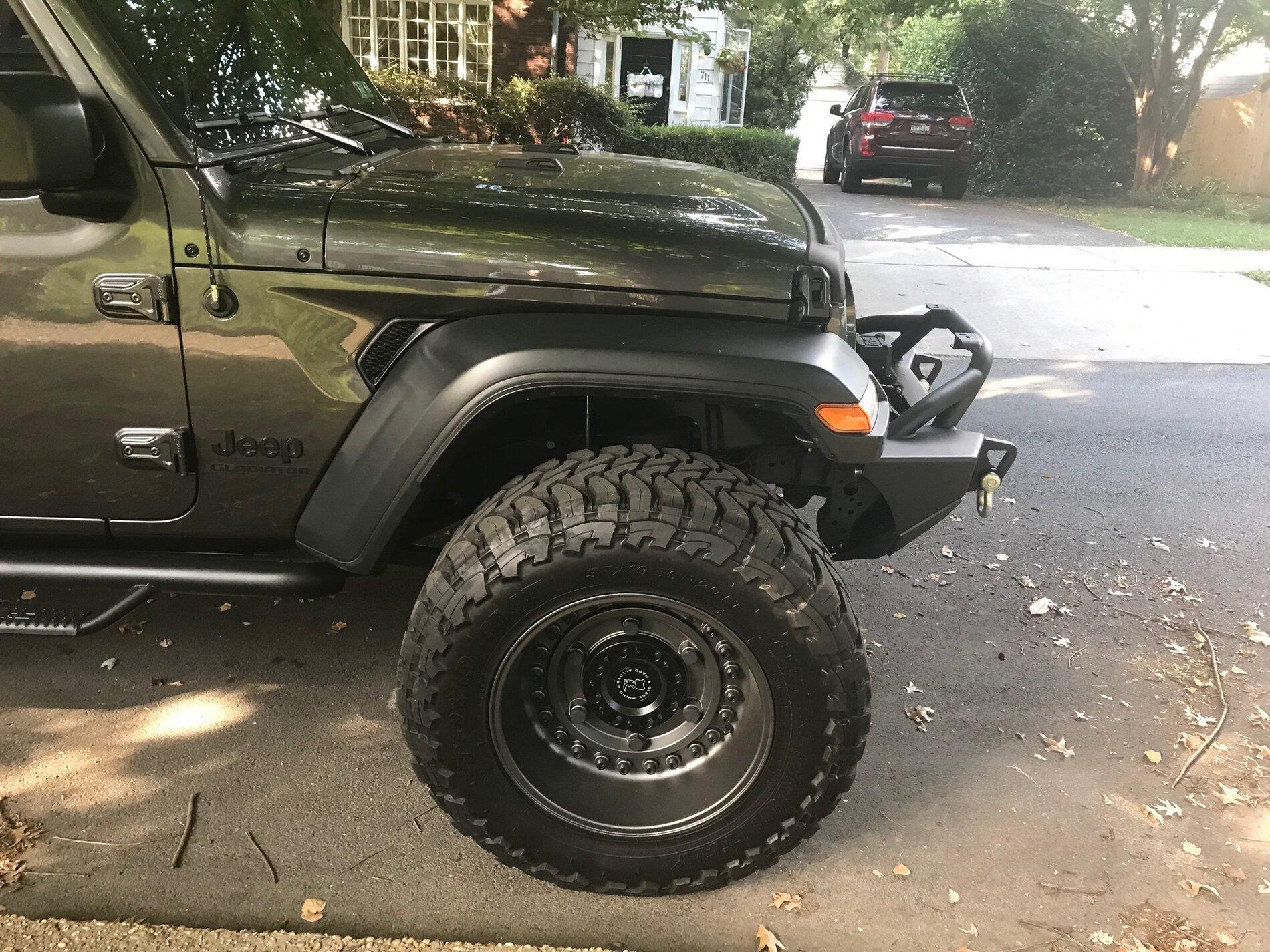 Jeep Gladiator 4 BLACK RHINO ARMORY 20" X 12" WHEELS WITH 37" X 13.5" TOYO OPEN COUNTRY M/T MOUNTED AND BALANCED LIKE NEW CONDITION!!! IMG_5486
