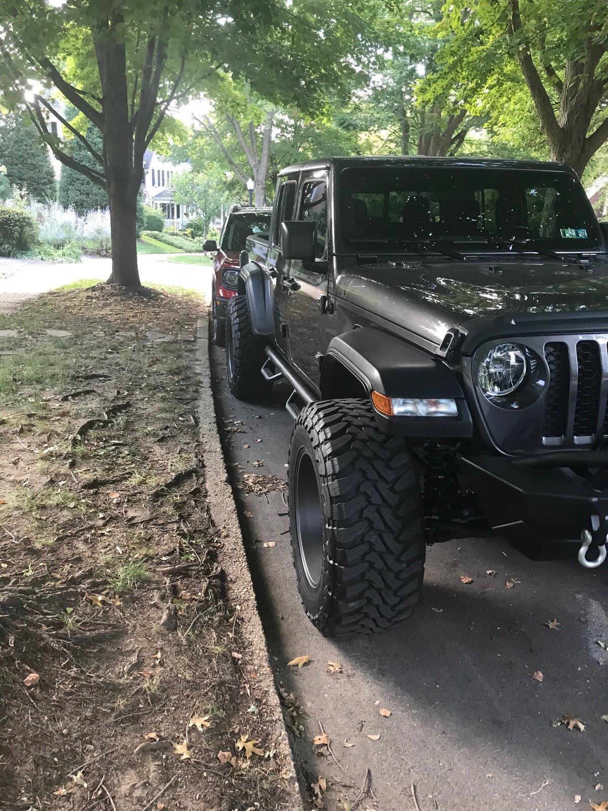 Jeep Gladiator 4 BLACK RHINO ARMORY 20" X 12" WHEELS WITH 37" X 13.5" TOYO OPEN COUNTRY M/T MOUNTED AND BALANCED LIKE NEW CONDITION!!! IMG_5479