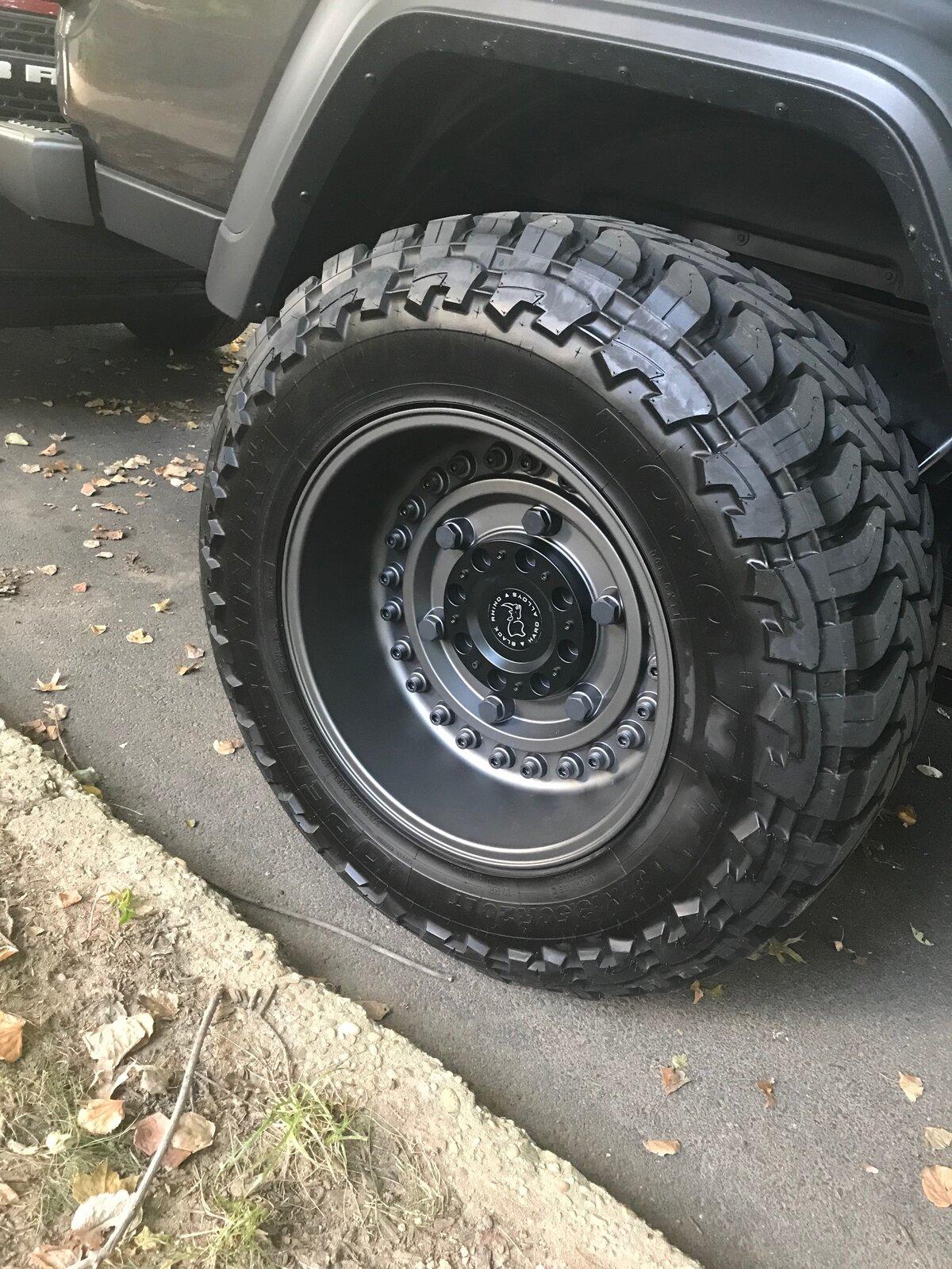 Jeep Gladiator 4 BLACK RHINO ARMORY 20" X 12" WHEELS WITH 37" X 13.5" TOYO OPEN COUNTRY M/T MOUNTED AND BALANCED LIKE NEW CONDITION!!! IMG_5482