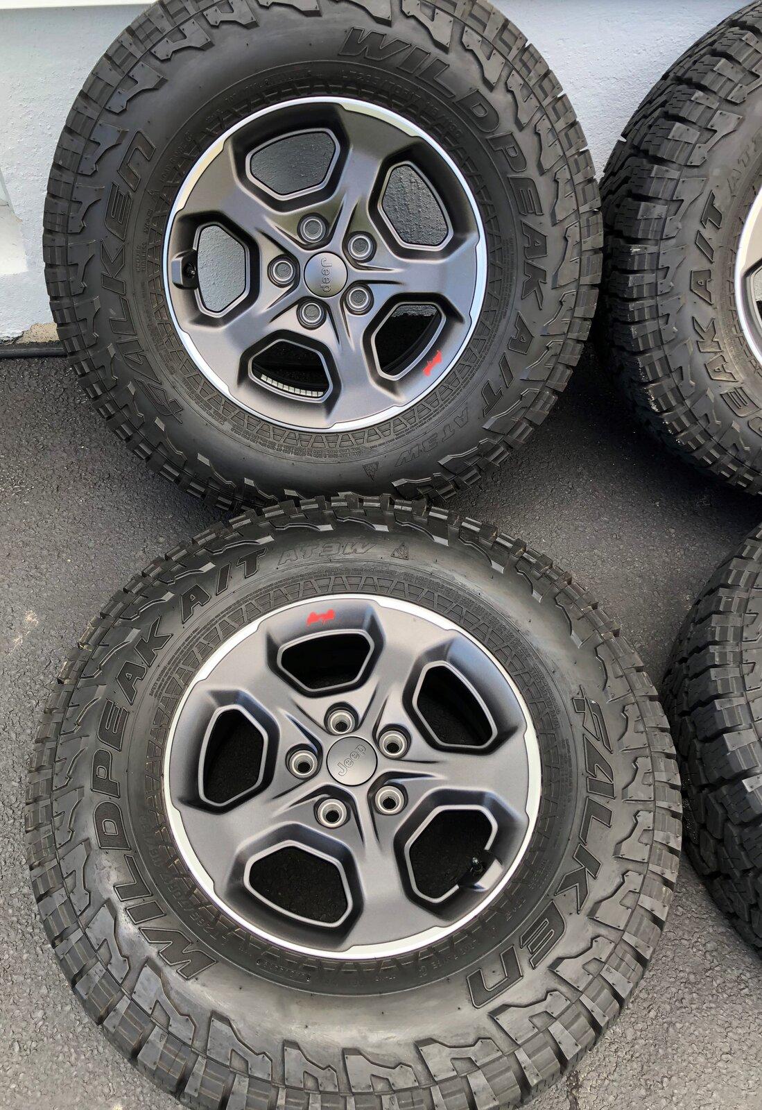 Jeep Gladiator Rubicon Wheels/Tires/TPMS 2.JPG