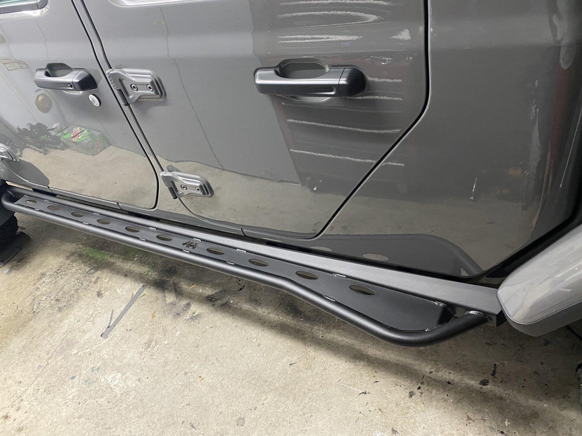 Jeep Gladiator Rock Rails Thread Rail2