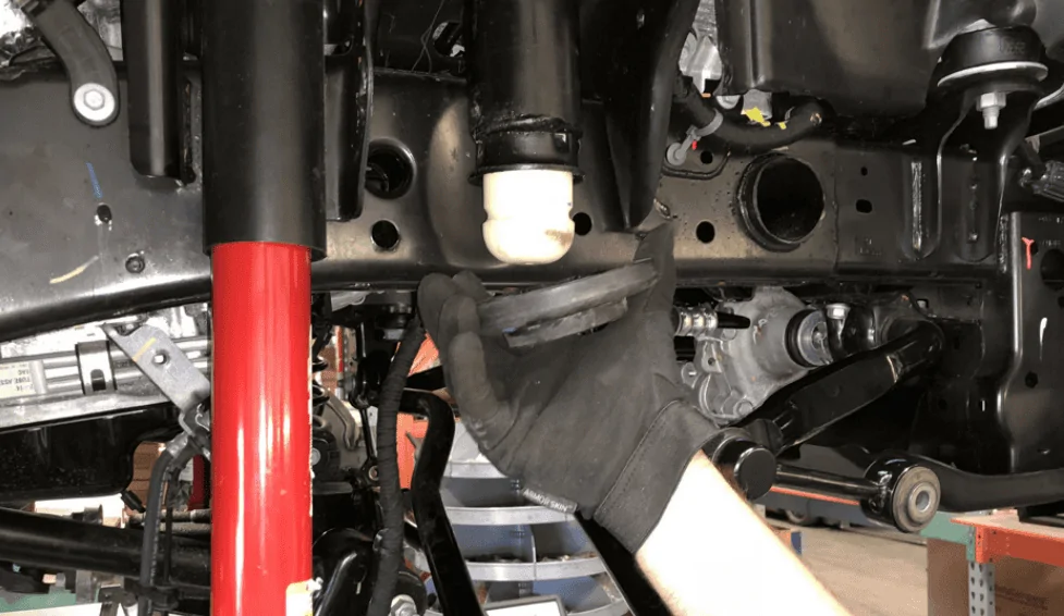 Jeep Gladiator Eco diesel Suspension bottoming out on normal roads 1633032127462
