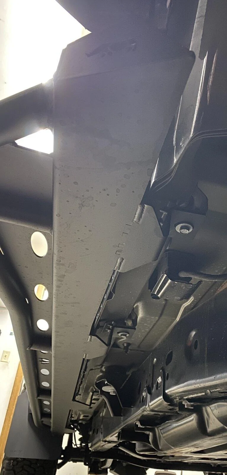 Jeep Gladiator Rock Rails Thread Bottom1