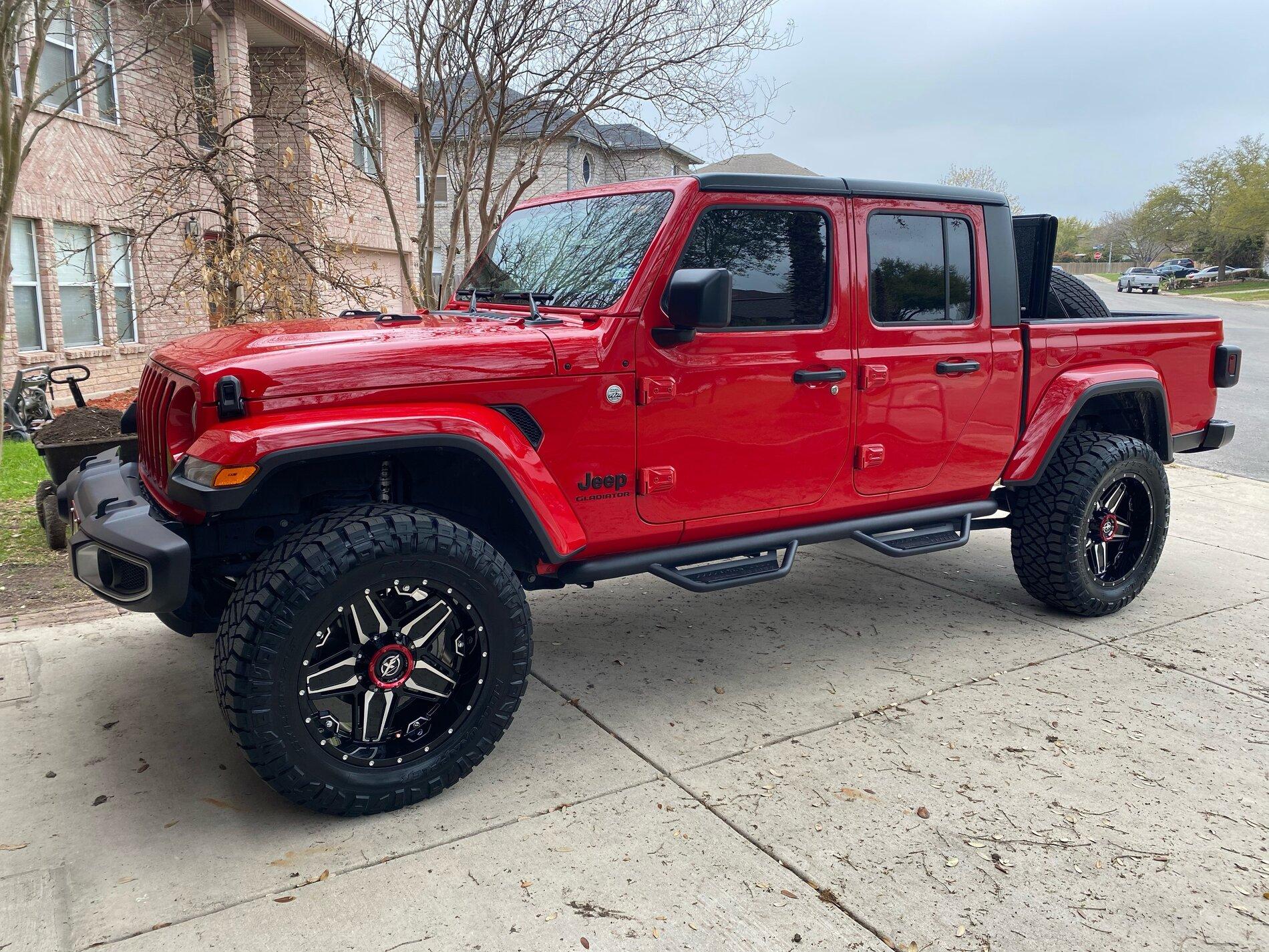 Jeep Gladiator San Antonio 4 XF Off road 223 20X10 wheels and Nitto Ridge Grapplers-ONLY 4000 miles! IMG_8736