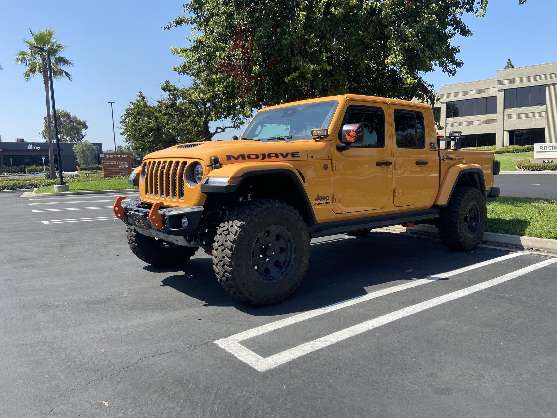 Jeep Gladiator "Ginger" - Nacho Gladiator Mojave Journal CA439460-3516-4F4E-AFAA-C30C2FA6C652
